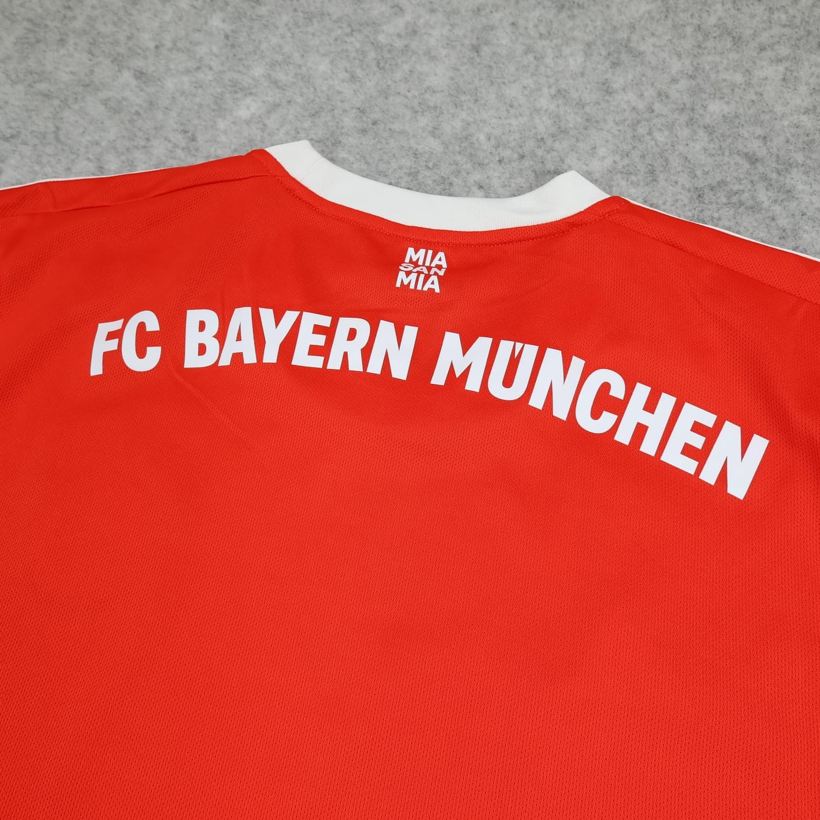 Bayern Munich Shirt Mens 2XL Red Home 2022 2023 Football Adidas Soccer Jersey photo 8