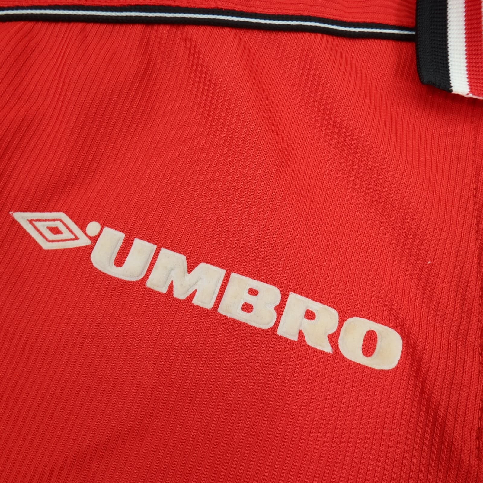 Manchester United Shirt Large Red Home Kit 1998 1999 2000 Umbro Dwight Yorke 19 photo 5