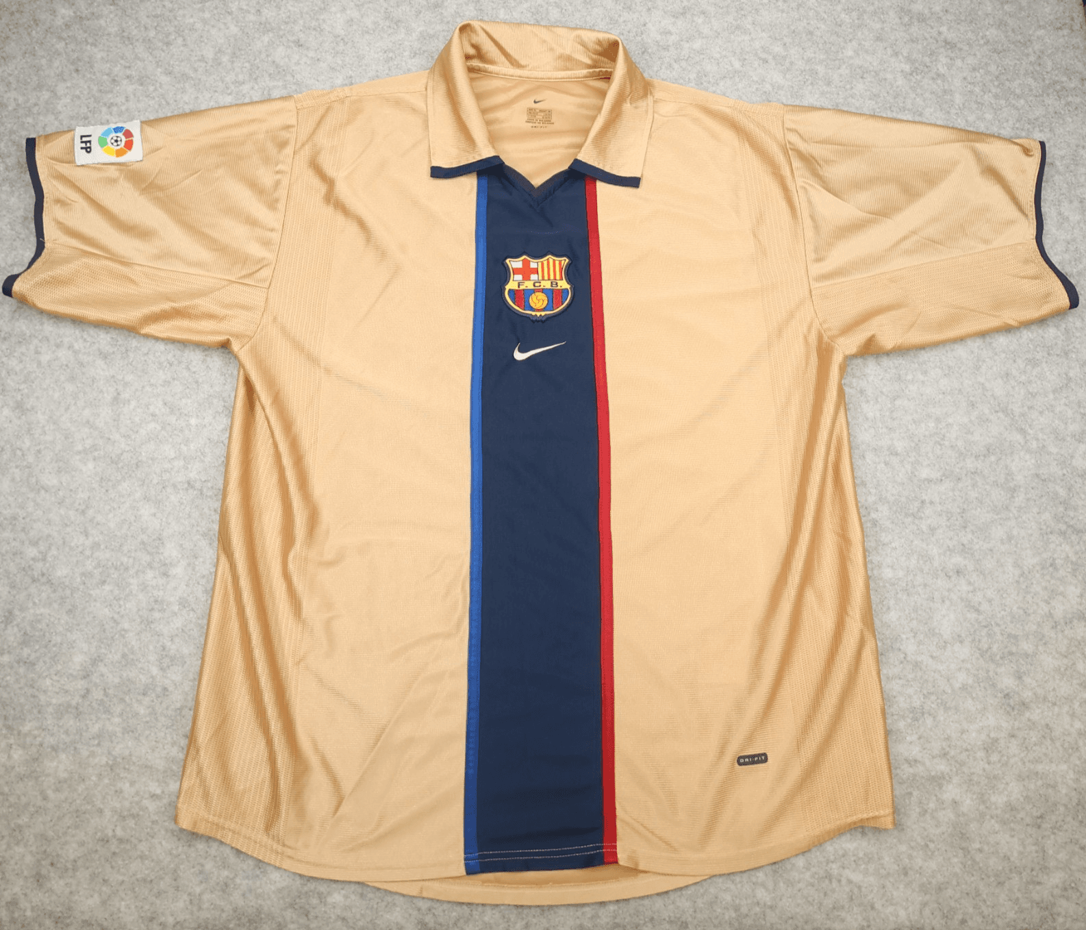 Vintage Barcelona Shirt Extra Large Gold Away Kit 2001 2003 Nike Soccer Jersey