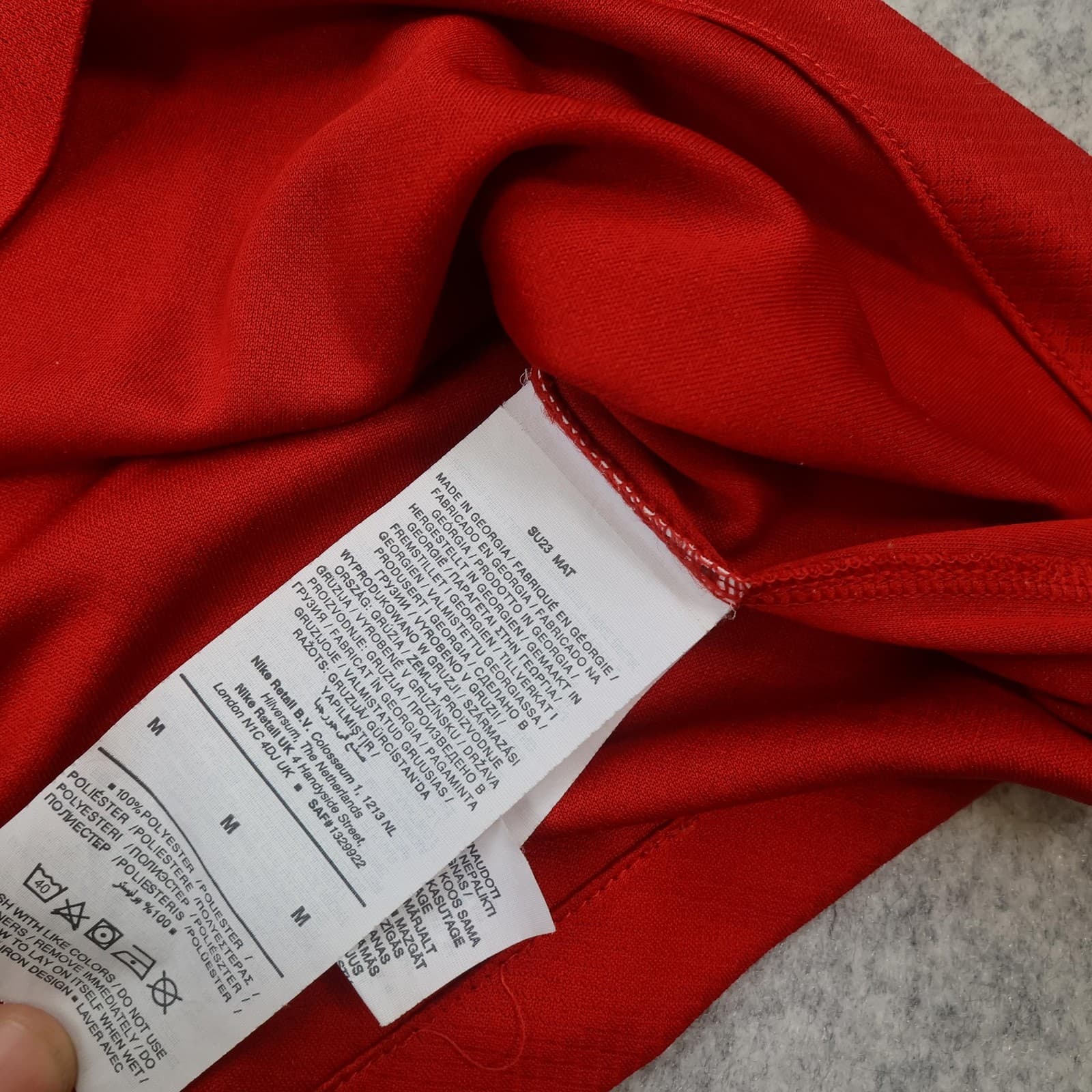 Liverpool Shirt Mens Medium Red Home 2023 2024 Football Nike Standard Chartered photo 9