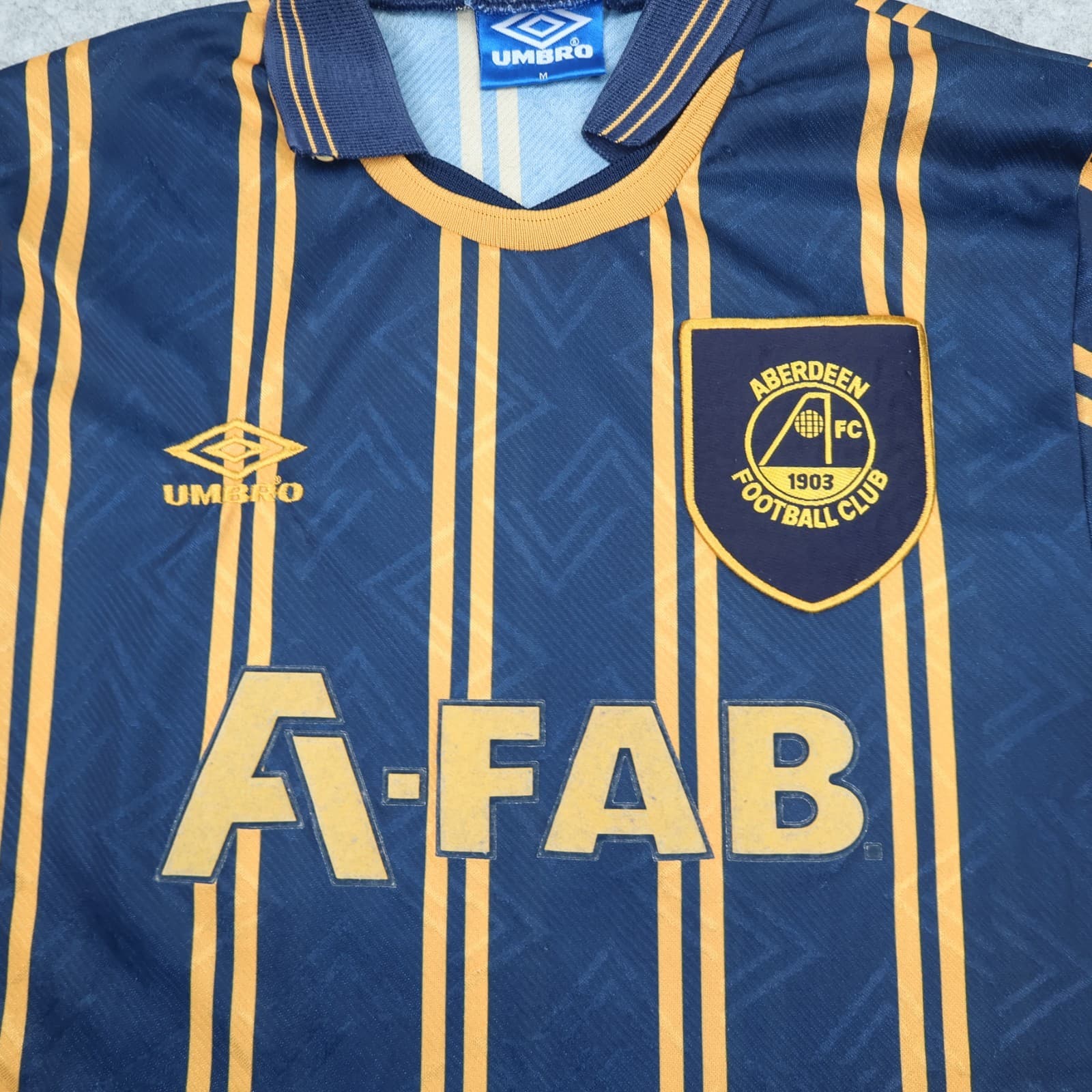 Vintage Aberdeen Football Shirt Medium Away Kit 1993 1994 Umbro Soccer Jersey photo 3