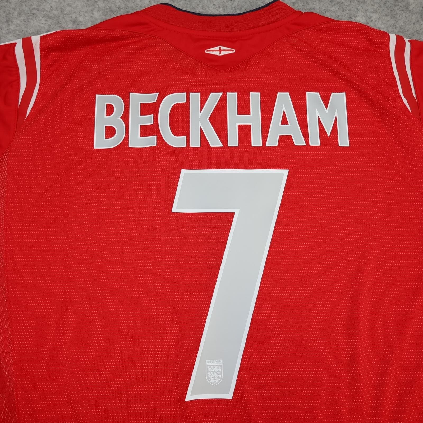 Vintage England Away Shirt Mens XXL Red 2004 2006 Football Umbro Beckham 7 Top photo 3