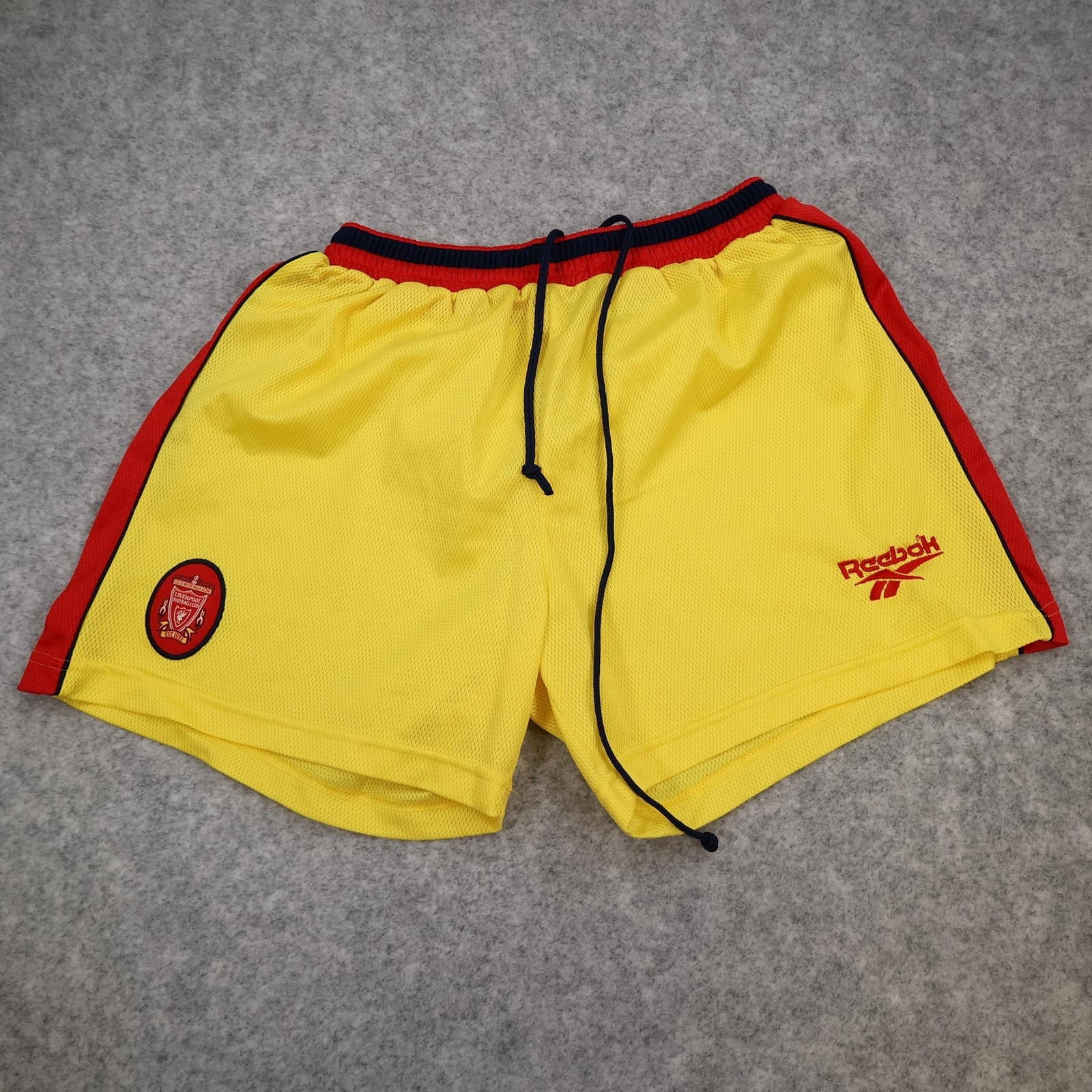 Vintage Liverpool Shorts Mens Large Yellow Red Football Reebok Soccer 1997 1999