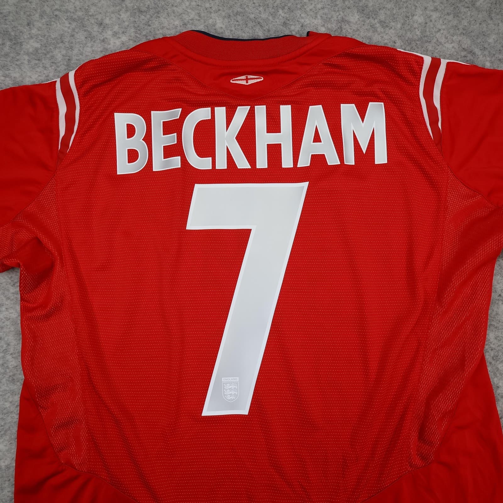 Vintage England Away Shirt Mens Large Red 2004 2006 Umbro Beckham 7 Jersey photo 15