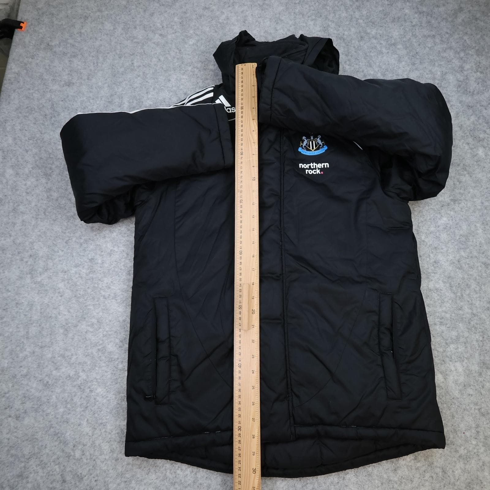 Newcastle United Jacket Youth XL Black EPL Football Adidas Northern Rock Hooded photo 9