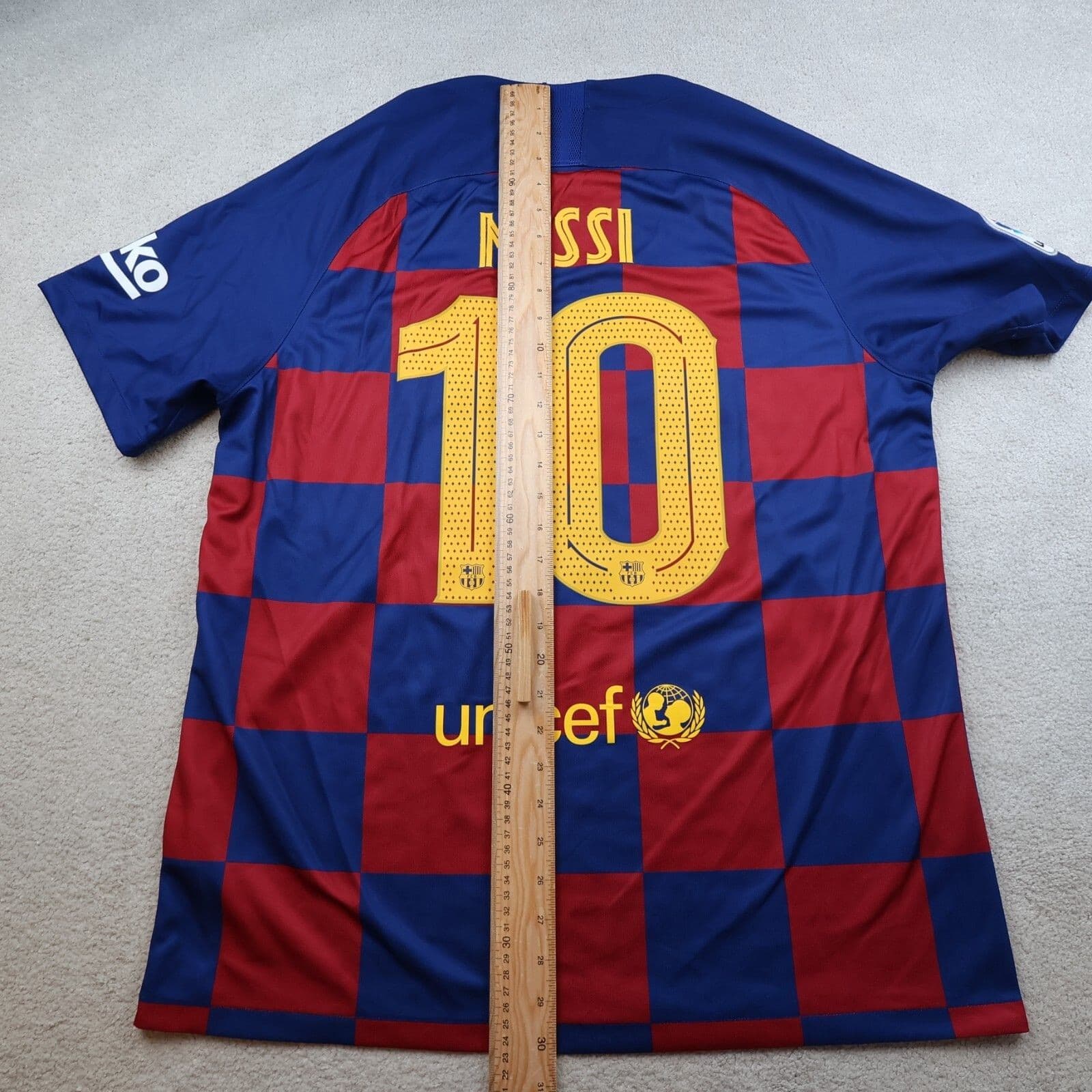 Barcelona Shirt Extra Large Home Kit 2019 2020 Nike Jersey Lionel Messi Soccer photo 10
