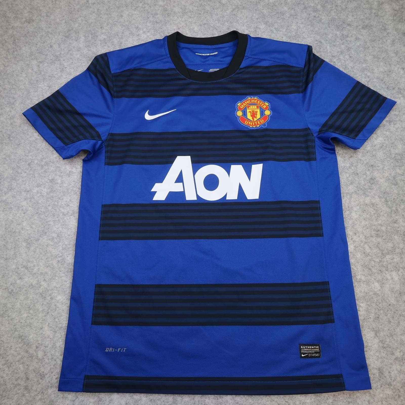 Manchester United Away Shirt Mens Large Blue 2011 2012 EPL Phil Jones Nike photo 2