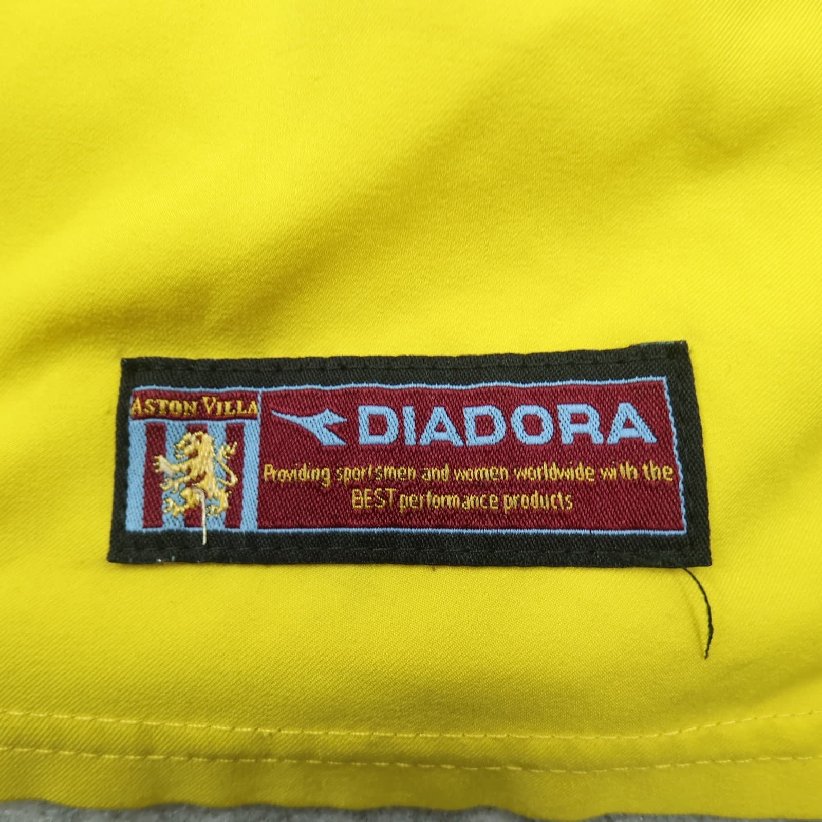 Vintage Aston Villa Shirt Extra Large Yellow Away Kit 2003 2004 Diadorda Jersey photo 3