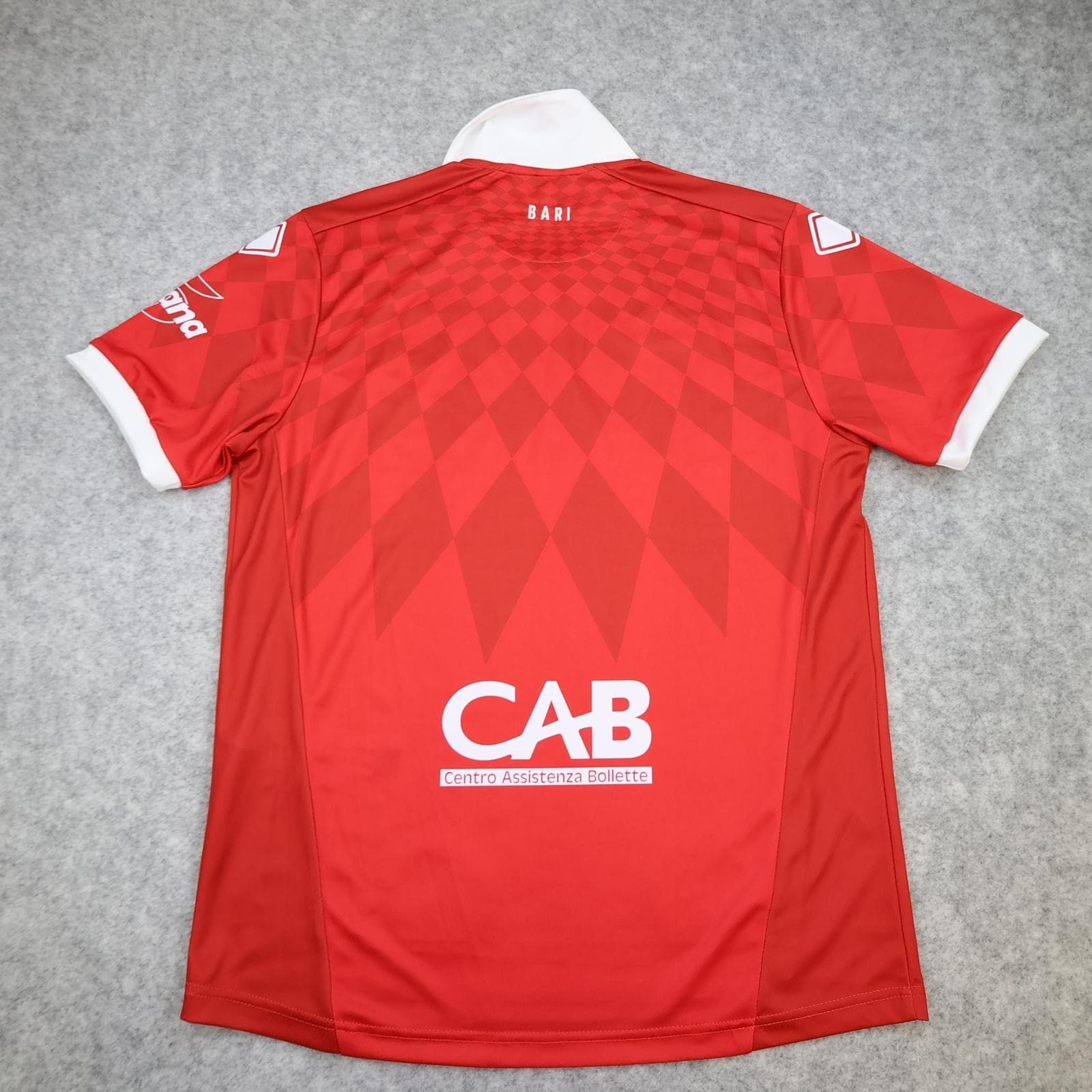 SSC Bari Shirt Mens Large Red Home 2025 2026 Errea Betsson Sport Jersey photo 2
