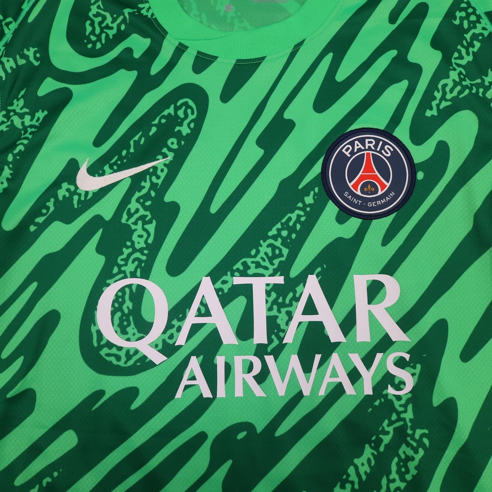 Paris Saint-Germain Goalkeeper Mens Medium 2024 25 Nike Soccer Jersey Mary Earps photo 5