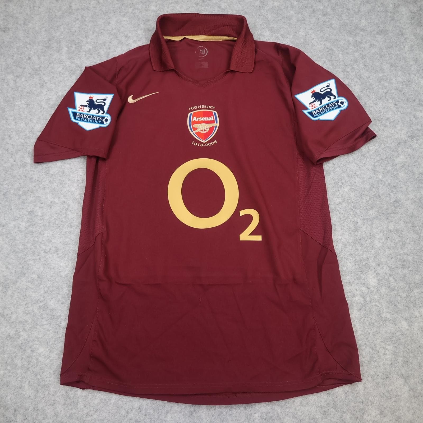 Vintage Arsenal Shirt Mens Medium Red Home 2005 2006 Highbury Nike O2 Pires 7 photo 2