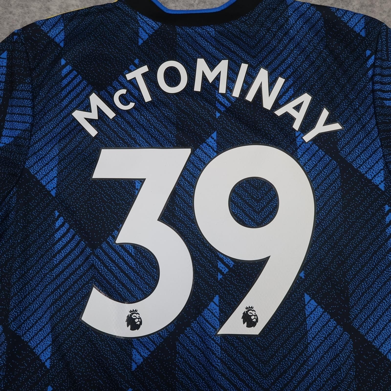 Manchester United Shirt Mens XL Blue 3rd Kit 2021 2022 Adidas McTominay 39 photo 3