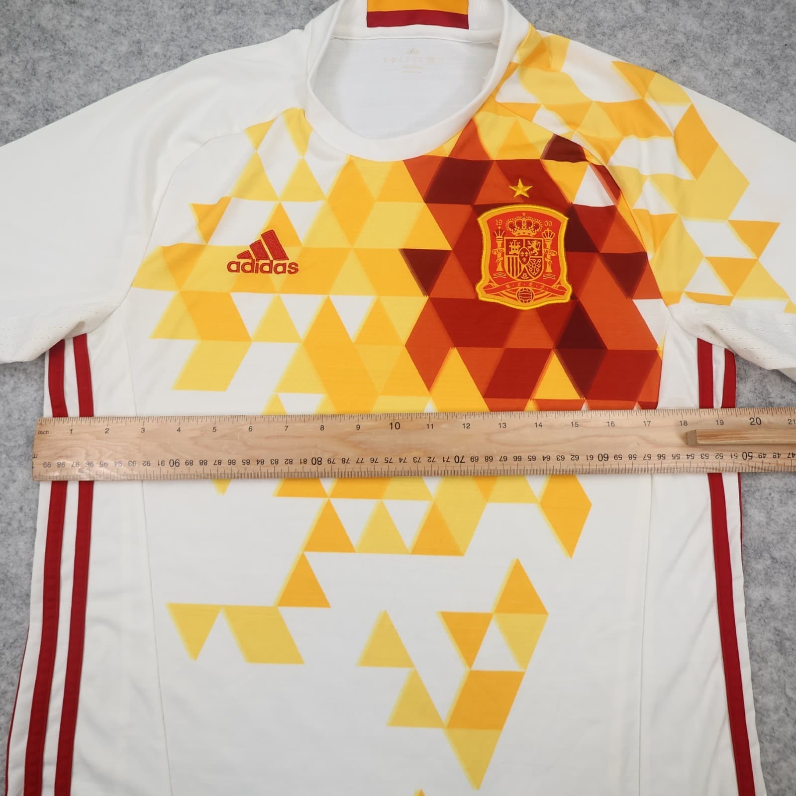 Spain Football Shirt Medium White Away Kit 2016 2017 España Soccer Jersey photo 7