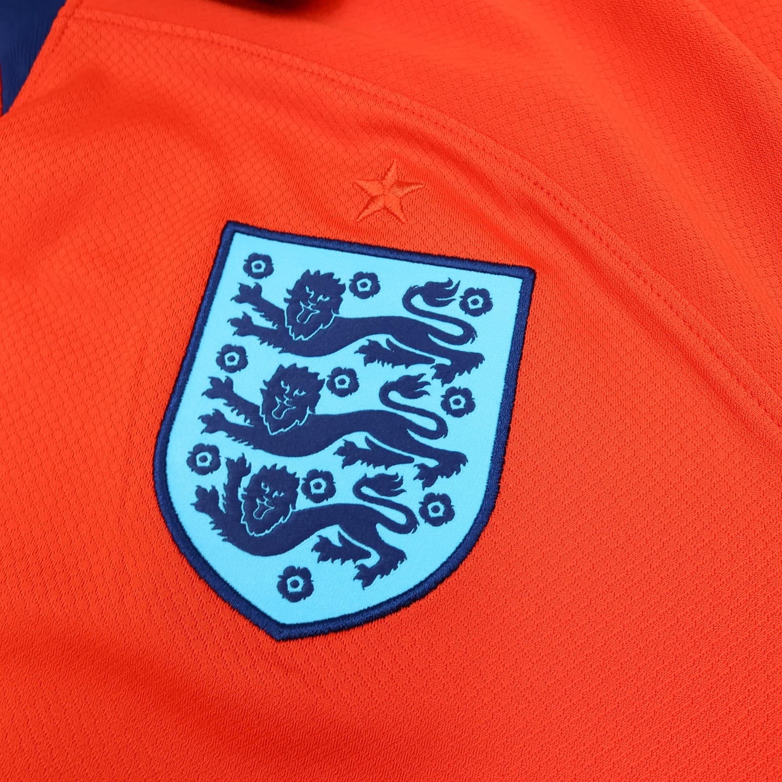 England Away Shirt Mens XL Red 2022 2023 Football Nike Dri Fit Soccer Jersey photo 4