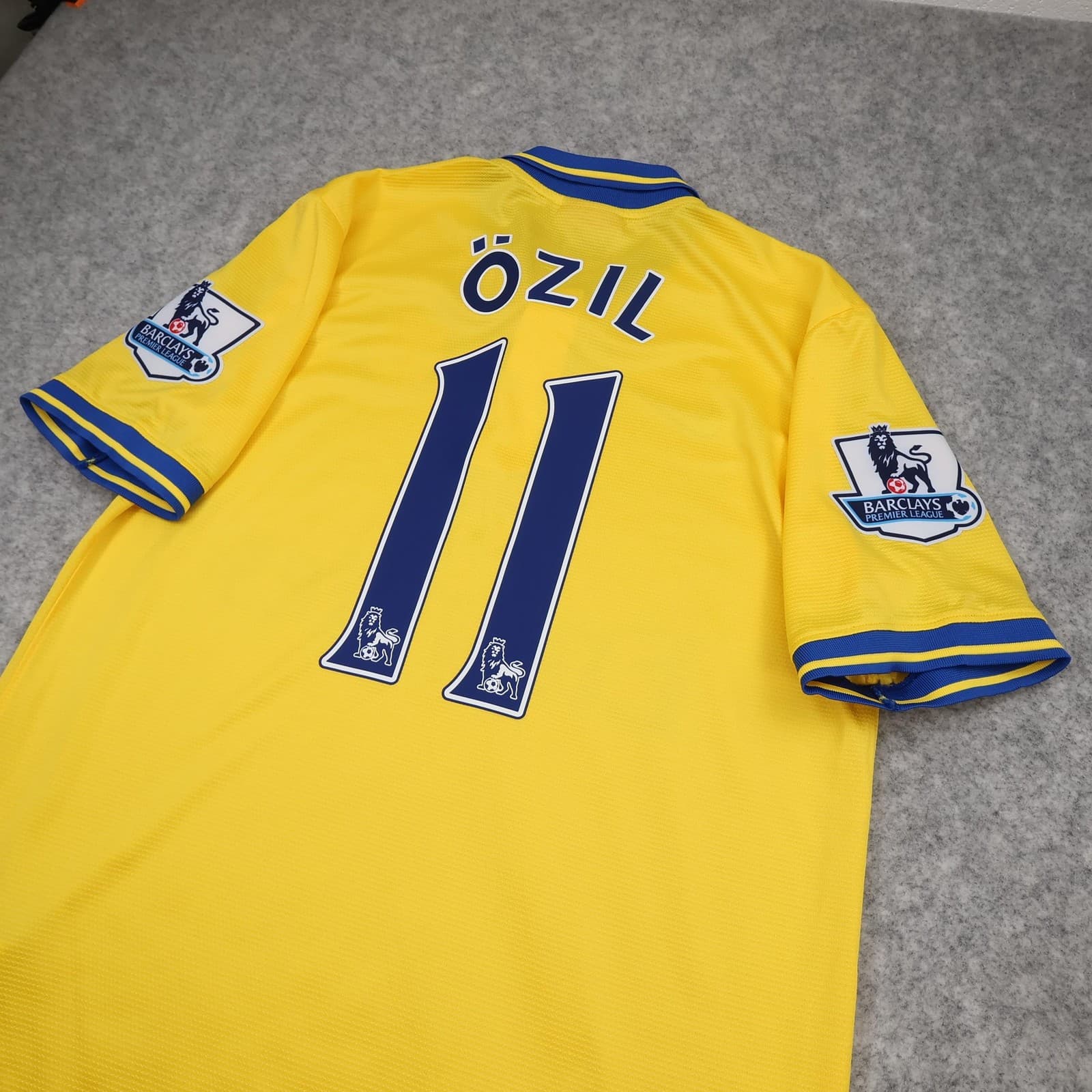 Arsenal Away Shirt Mens Medium Yellow 2013 2014 Nike Ozil 11 Soccer Jersey photo 10