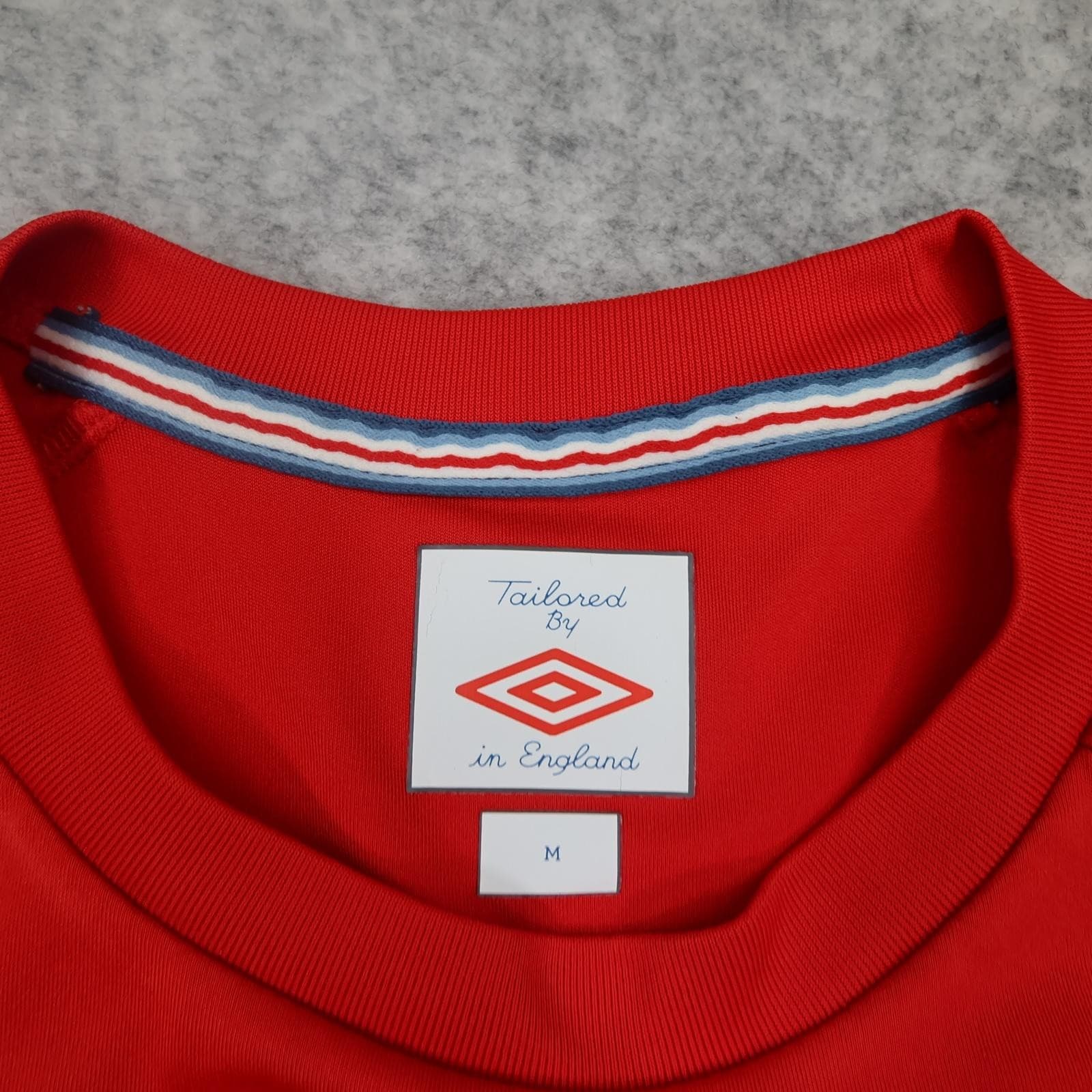 England Away Shirt Mens Medium Red 2010 2011 Umbro Tailored Soccer Jersey photo 5