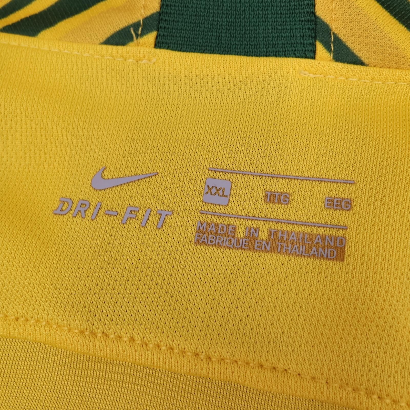 South Africa Home Shirt Mens 2XL Yellow 2018 Football Nike Dri Fit Soccer Jersey photo 7