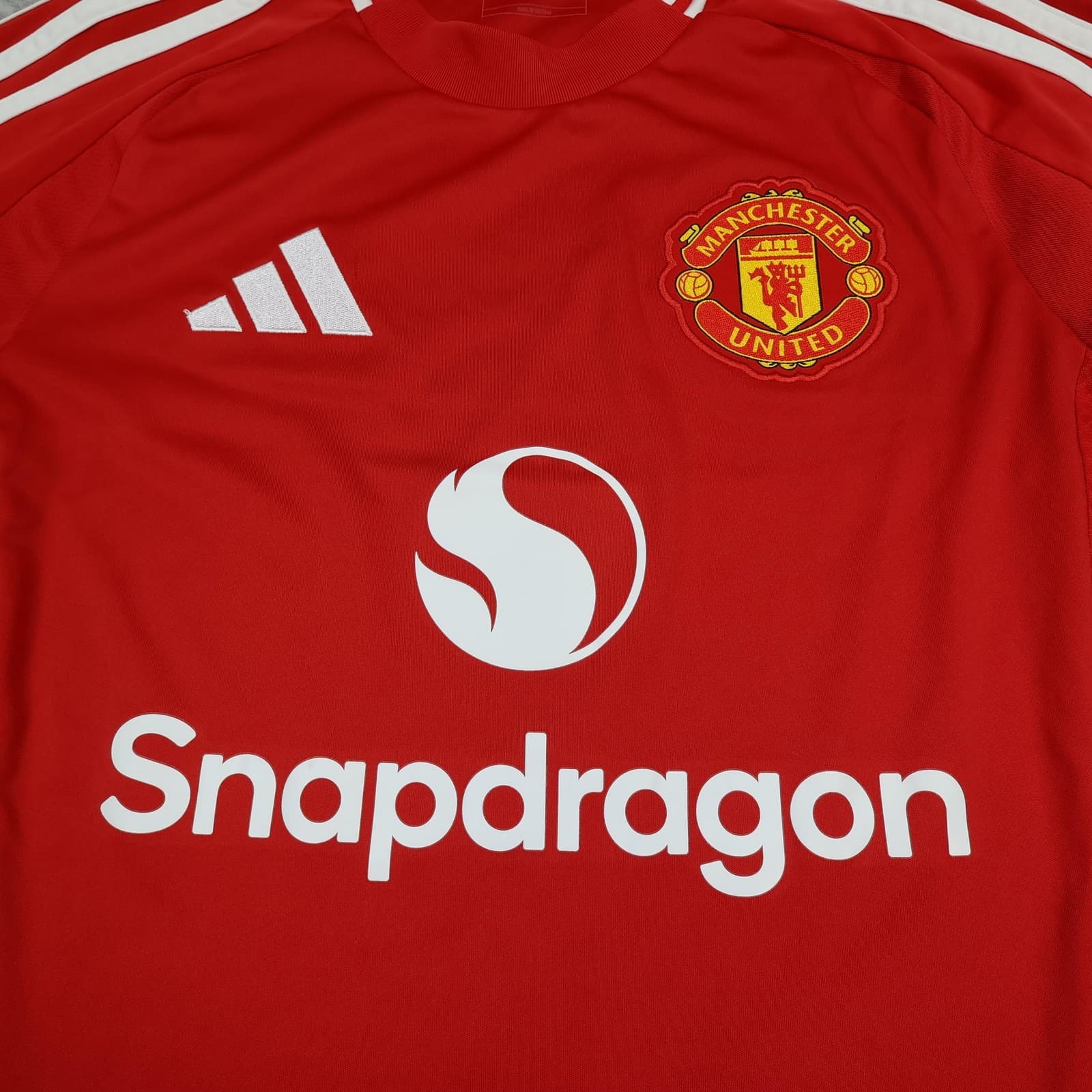 Manchester United Shirt Mens Small Red Home 2024 2025 Football Adidas Jersey photo 3