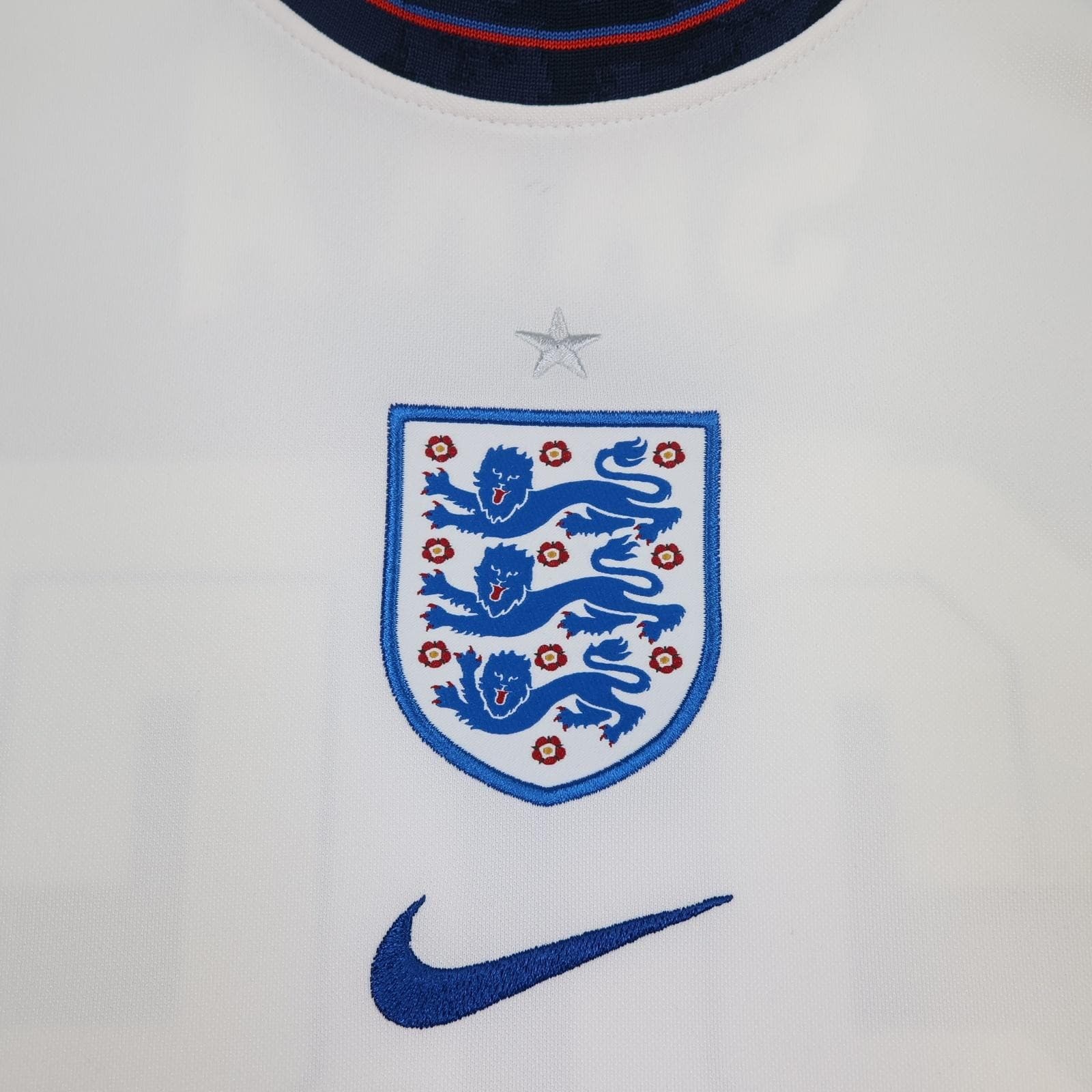 England Home Shirt Mens 2XL White 2020 2021 Football Nike Dri Fit Saka 25 photo 5