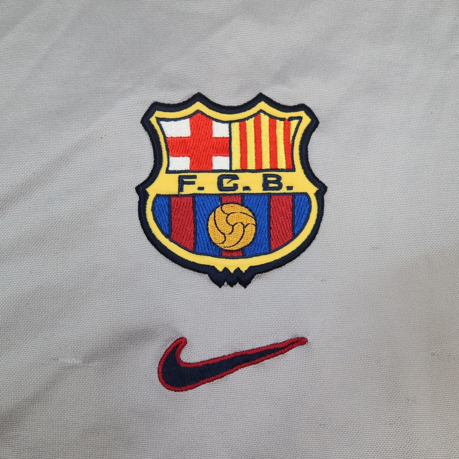 Barcelona Away Shirt Mens Medium Grey Football Nike Short Sleeve Jersey photo 4