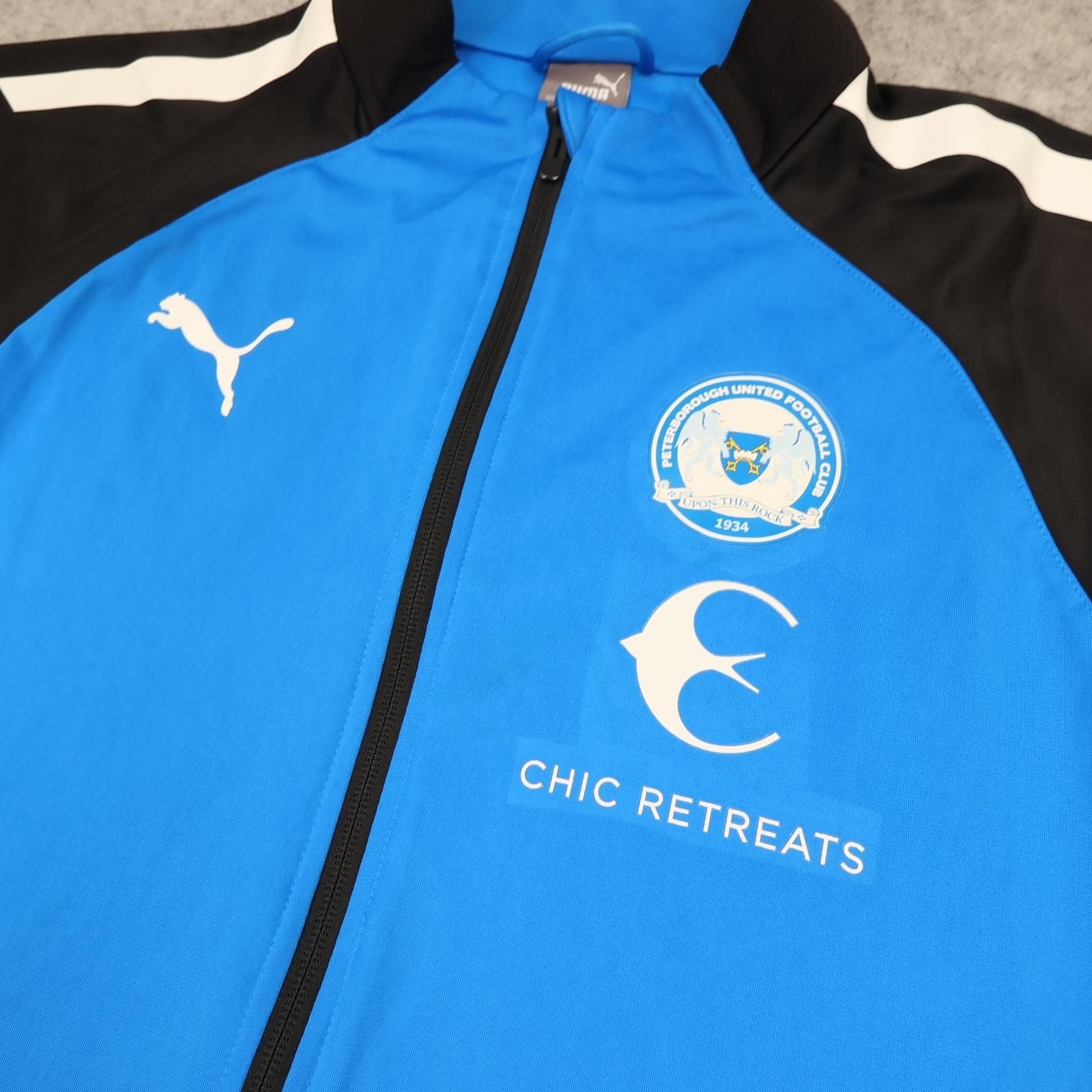 Peterborough United Jacket Mens Large Blue EFL Football Puma 2021 2022 Training photo 3