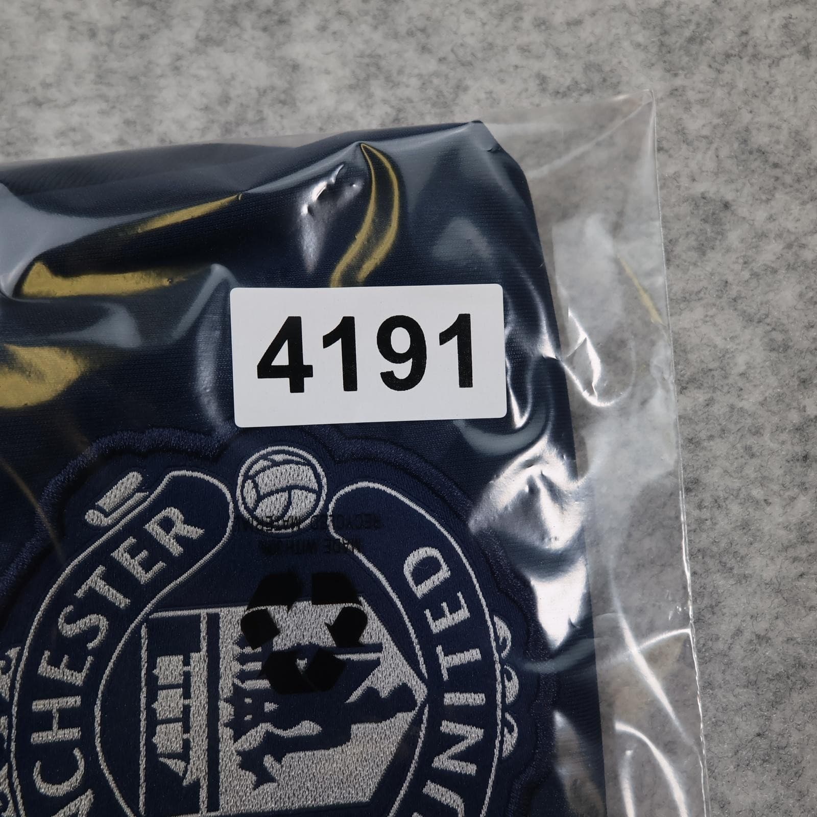 Manchester United Shirt Mens Medium Blue 3rd Kit 2024 2025 Adidas Snapdragon photo 15