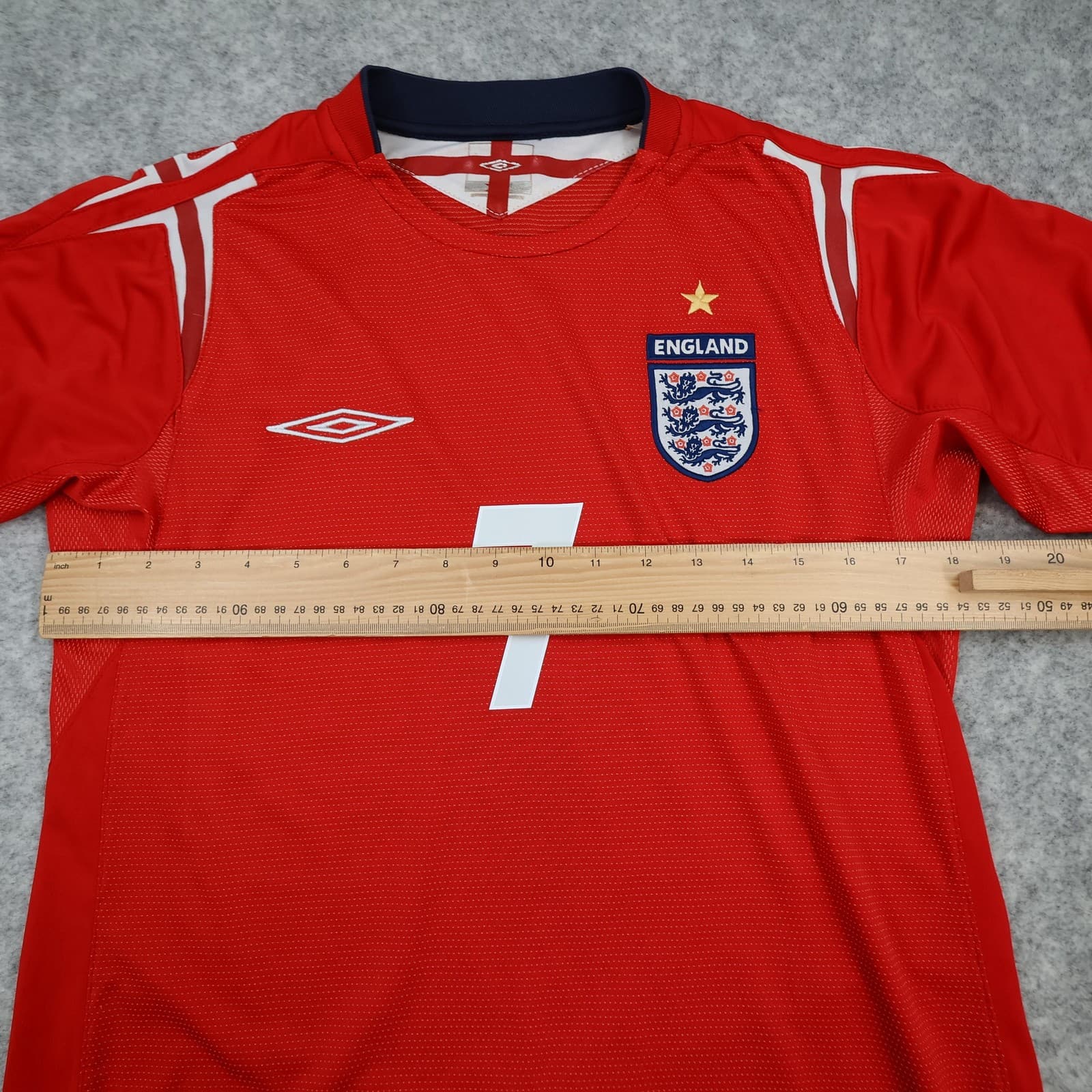 Vintage England Away Shirt Mens Small Red 2004 2006 Football Umbro Beckham 7 photo 12