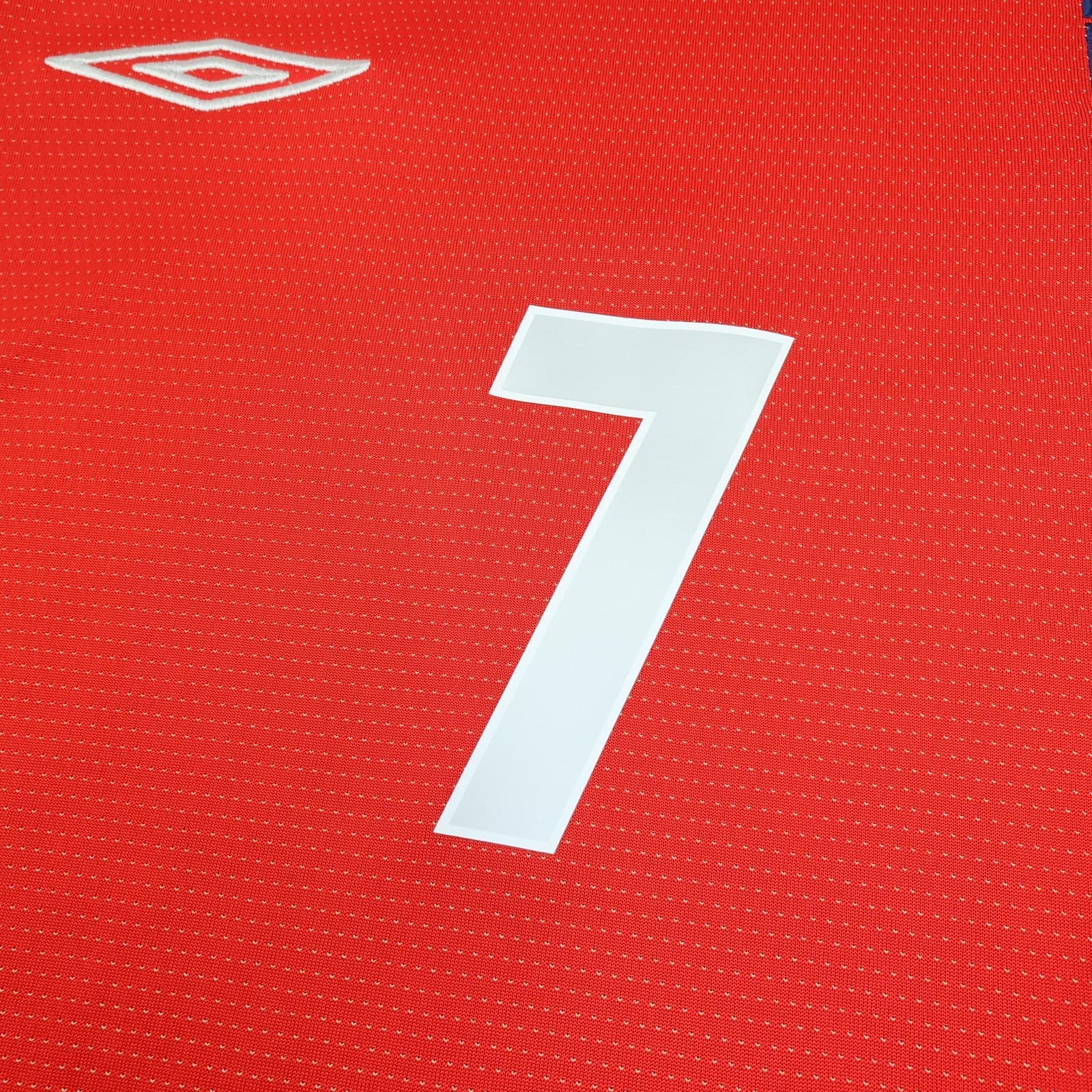 England Away Shirt Mens 2XL Red 2004 2006 Football Umbro Beckham 7 Soccer Jersey photo 4