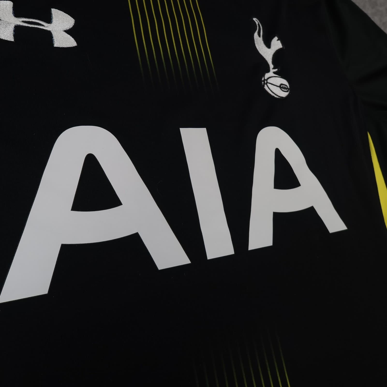 Tottenham Hotspur Away Shirt Mens Medium Black 2014 2015 Under Armour AIA photo 6