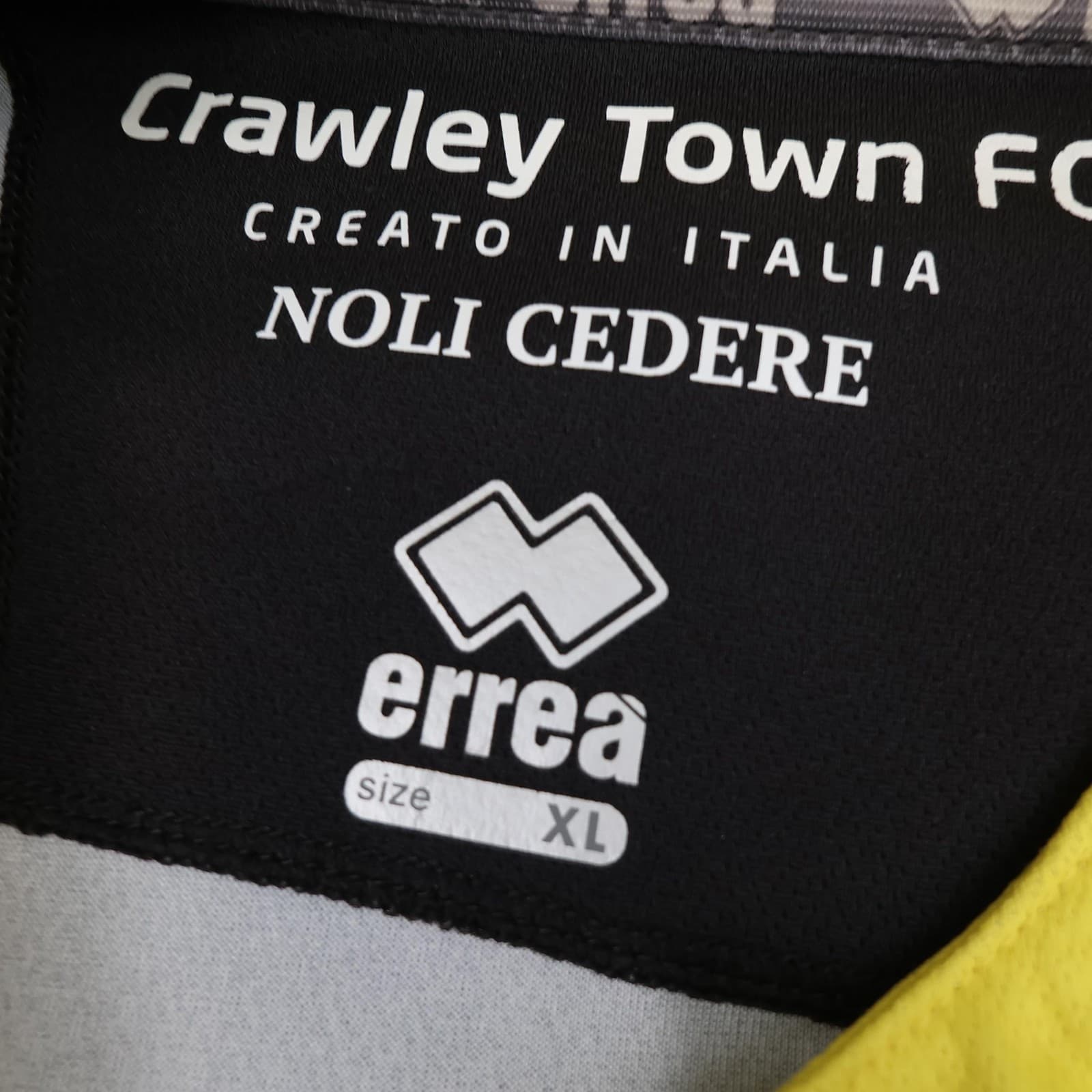 Crawley Town Shirt Mens XL Black 2018 2019 Errea Soccer Jersey photo 6