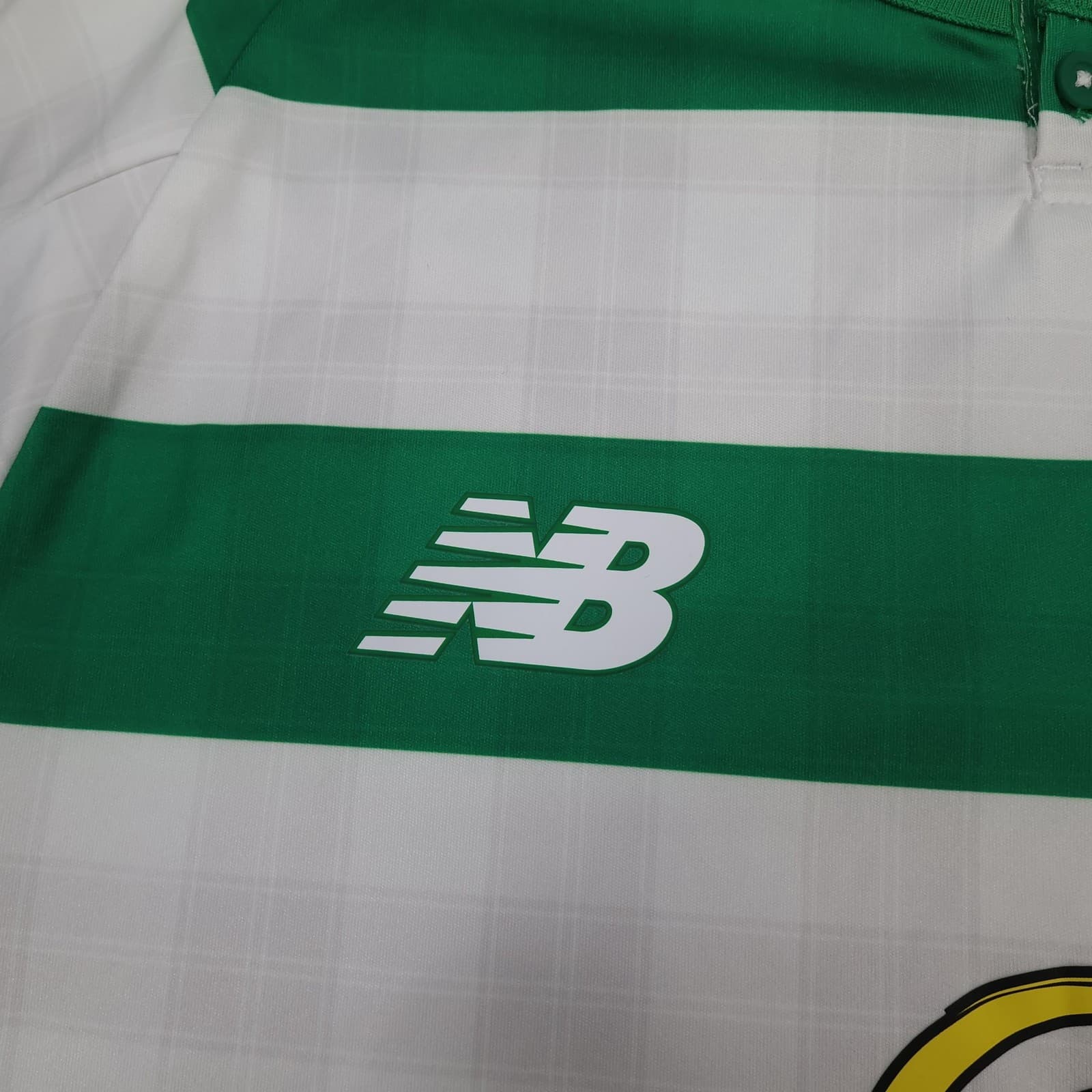 Celtic Shirt Mens Small Green Home 2017 2018 New Balance Jersey Christie 24 photo 5