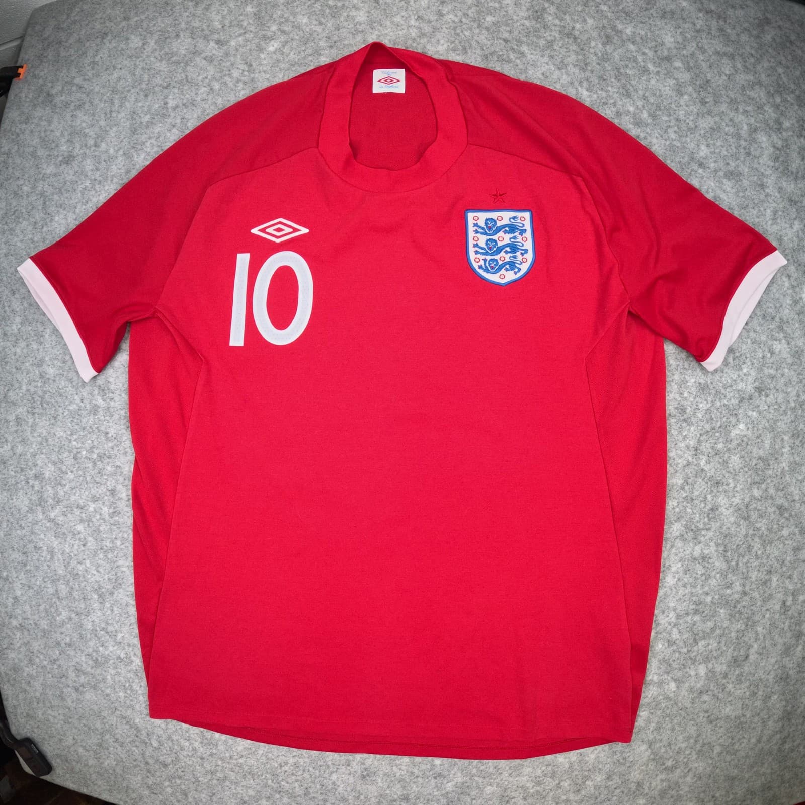 England Football Shirt 2XL Adult Red Away 2010 2012 Umbro Wayne Rooney Jersey photo 3
