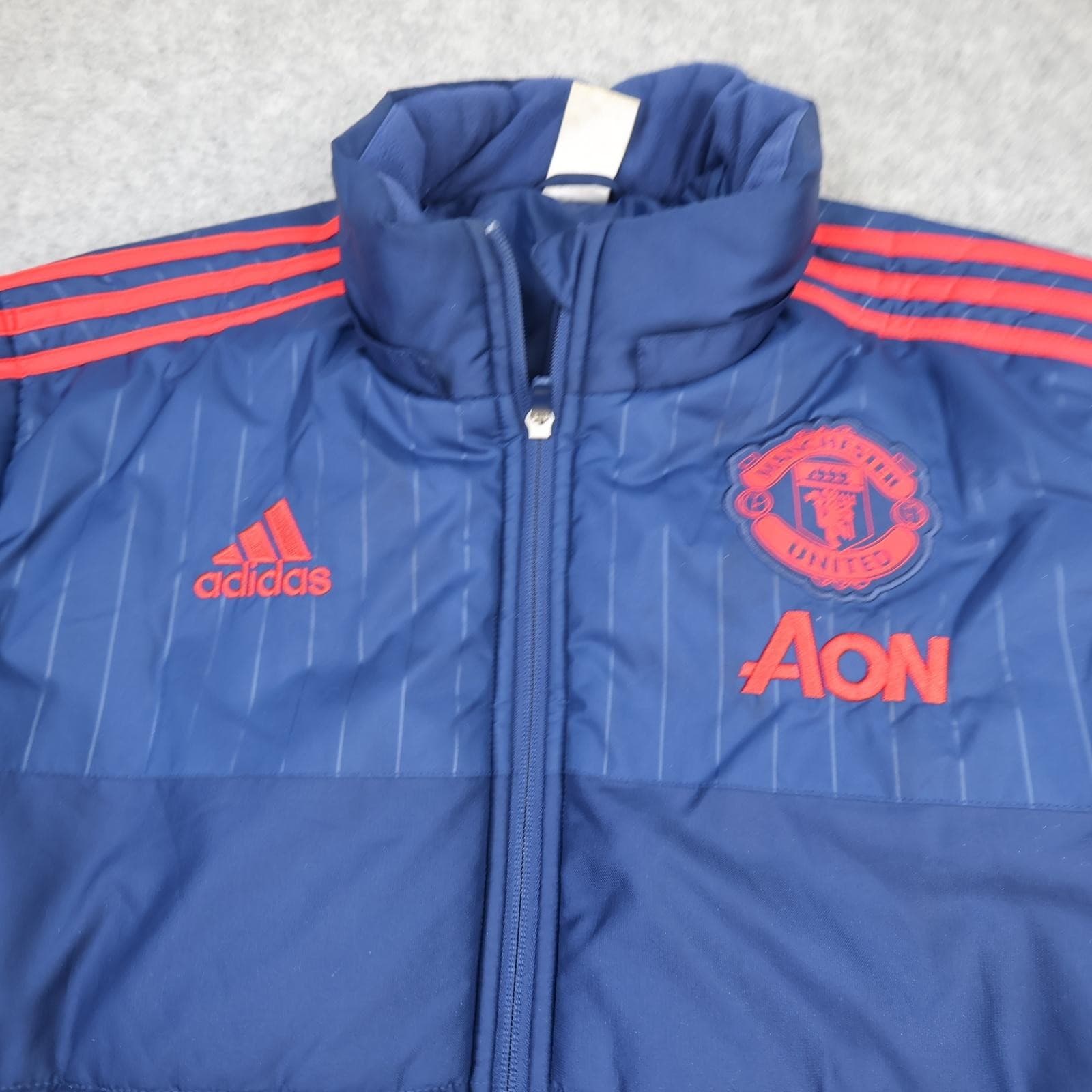 Manchester United Jacket Mens Large Navy Blue EPL 2015 2016 Adidas AON Padded photo 3