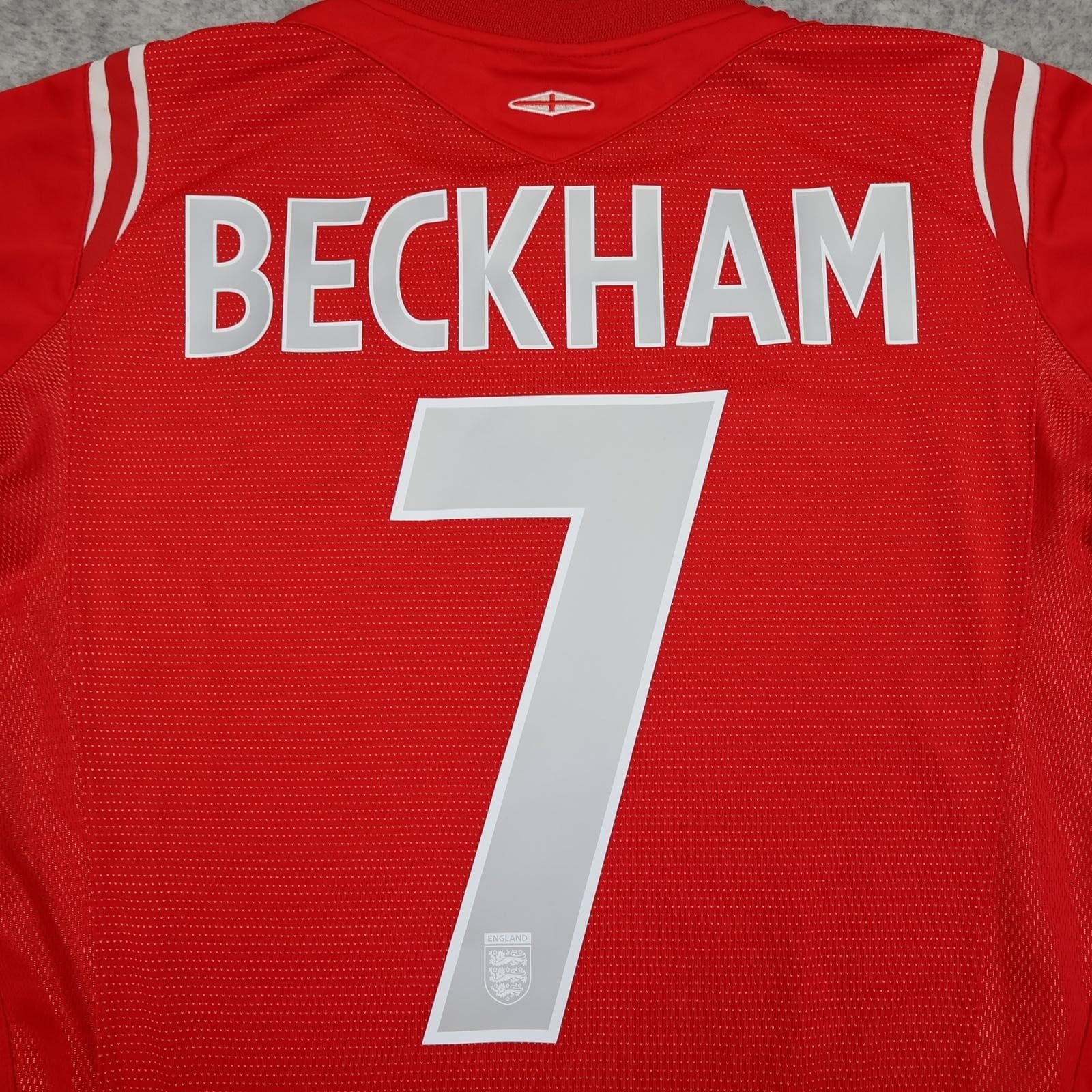 Vintage England Away Shirt Mens Small Red 2004 2006 Football Umbro Beckham 7 photo 3