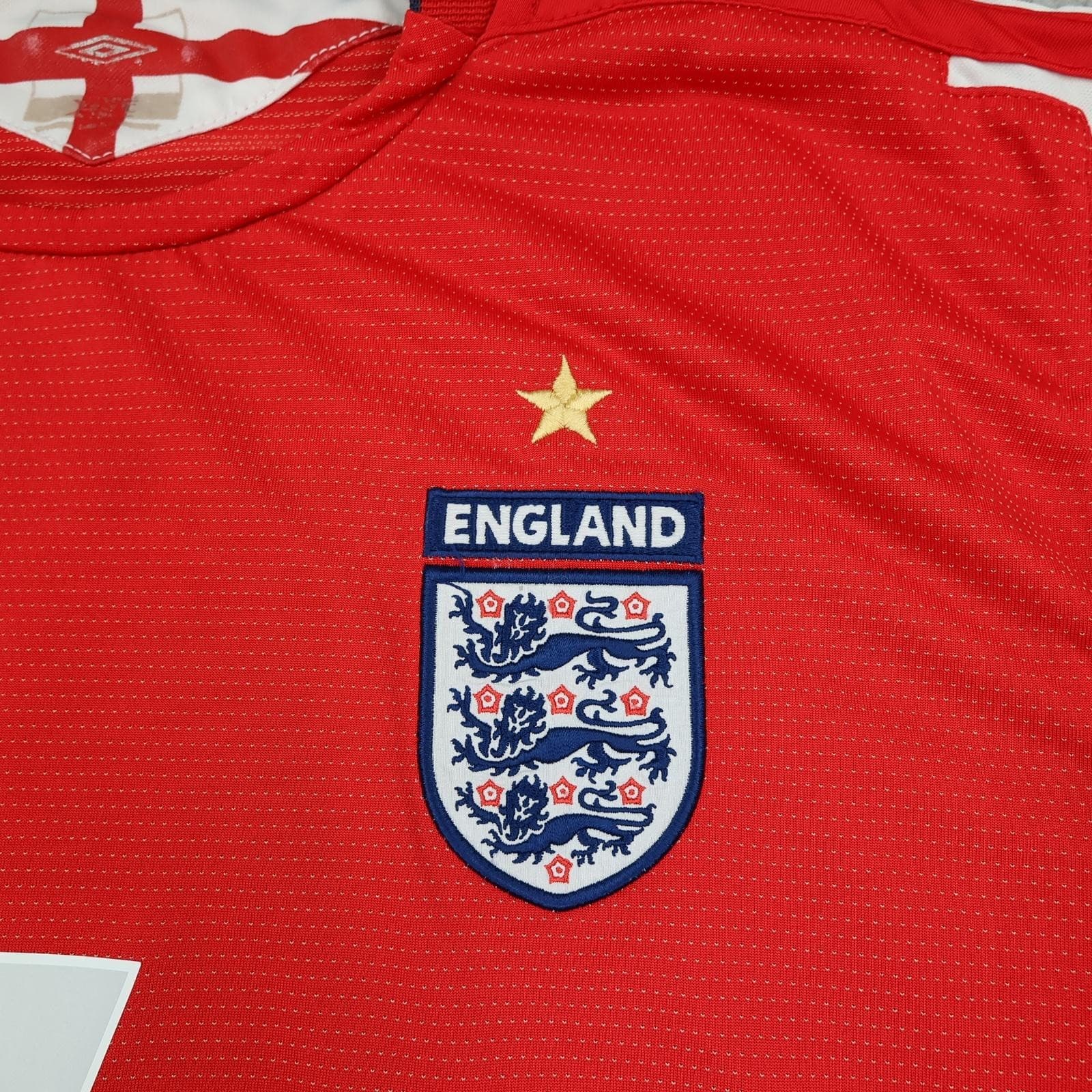 Vintage England Away Shirt Mens 2XL Red 2004 2006 Soccer Jersey Umbro Beckham photo 7
