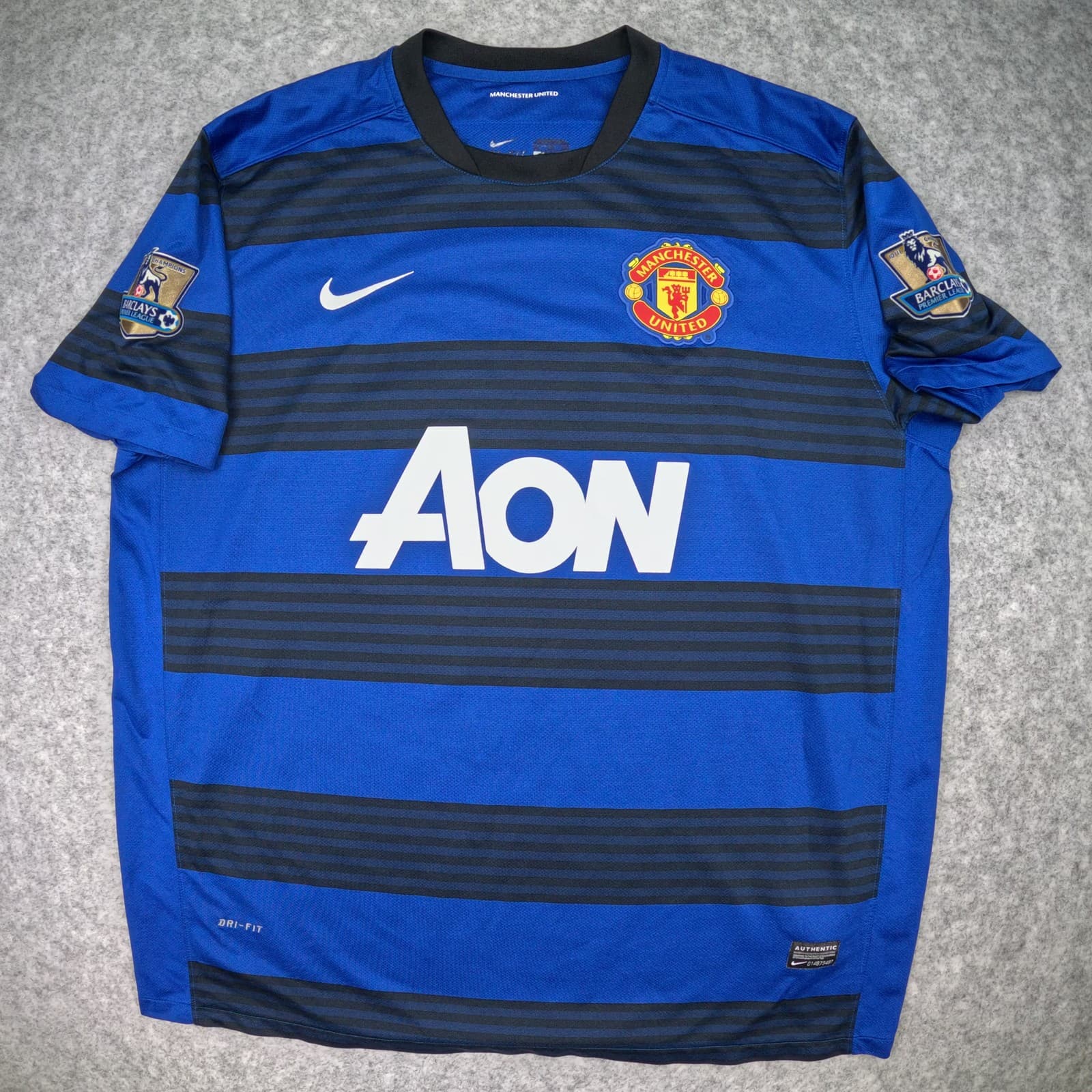 Manchester United Football Shirt 2XL Blue Away 2011 2013 Nike Chicharito 14 photo 2