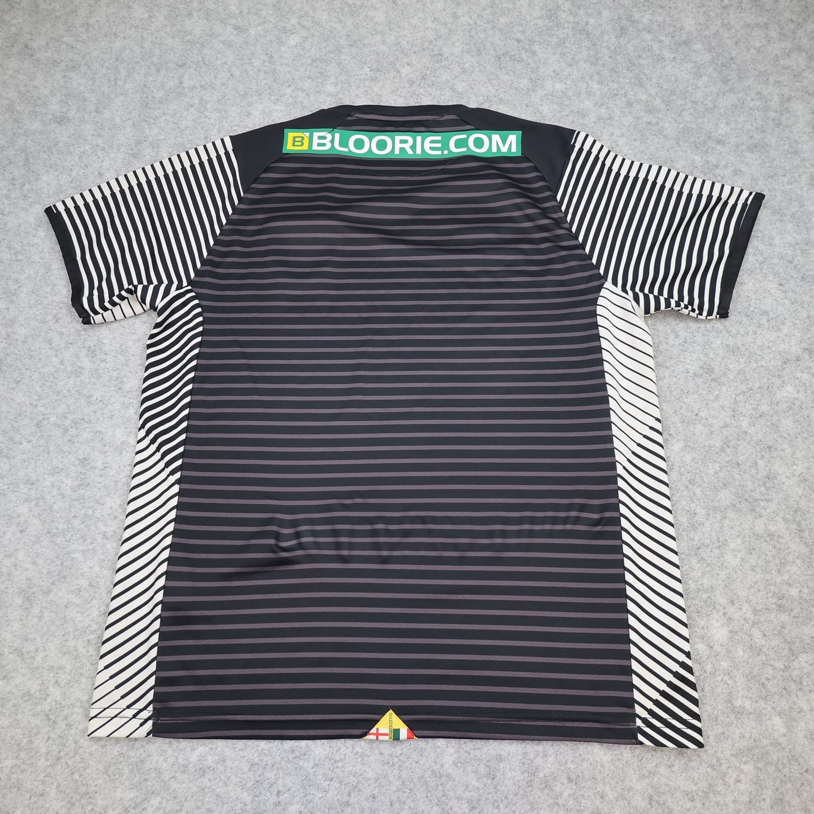 Norwich City FC Football Shirt Adults Medium Black Away 2017 2018 Errea photo 7
