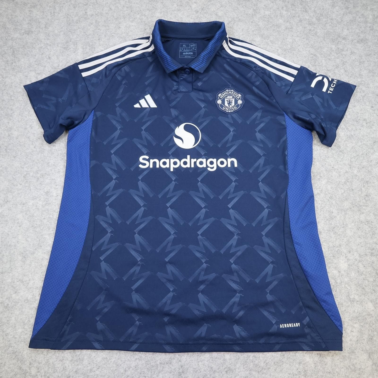 Manchester United Shirt Mens XL Blue Away 2024 2025 Adidas Soccer Jersey