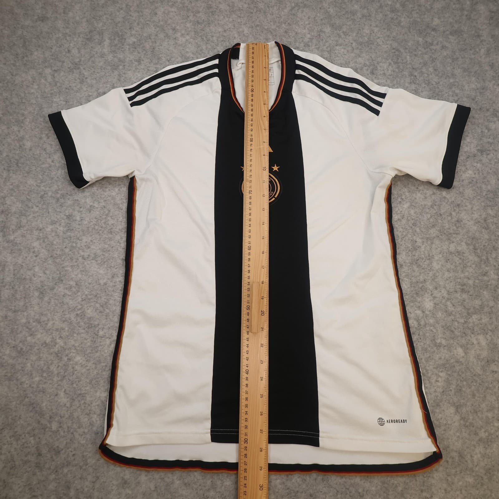 Germany Home Shirt Mens Medium White 2022 2023 Football Adidas Soccer Jersey photo 9