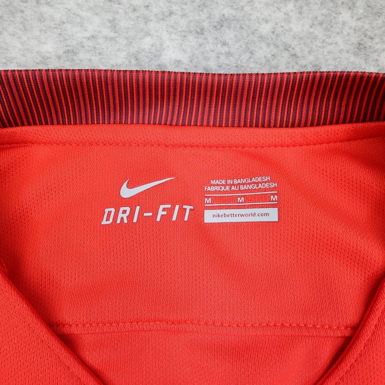 England Away Shirt Mens Medium Red 2016 2017 Football Nike Dri Fit Jersey photo 5