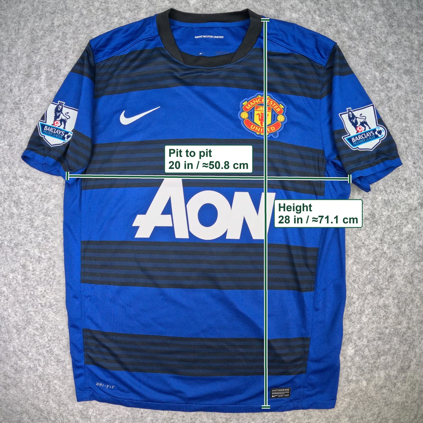 Manchester United Football Shirt Medium 2011 2013 Away Nike Van Persie Jersey photo 3