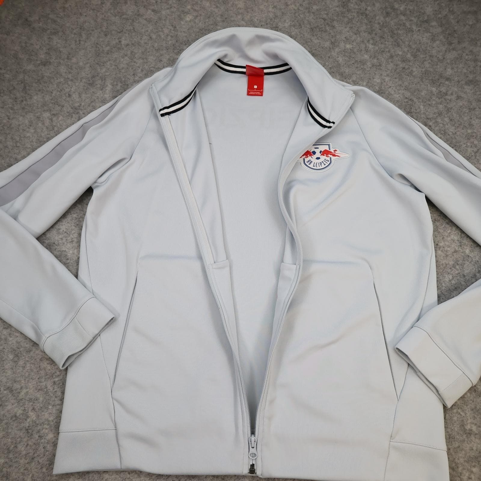 RB Leipzig Jacket Mens Large Grey 2017 2018 Bundesliga Football Nike Track Top photo 9