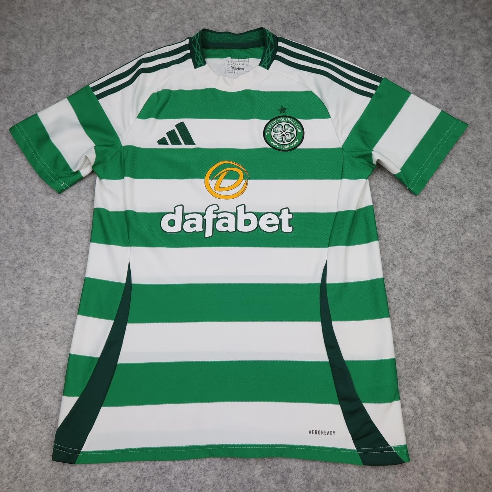 Celtic Shirt Mens Medium Green White Home 2024 2025 Adidas Soccer Jersey Kyogo 8 photo 2