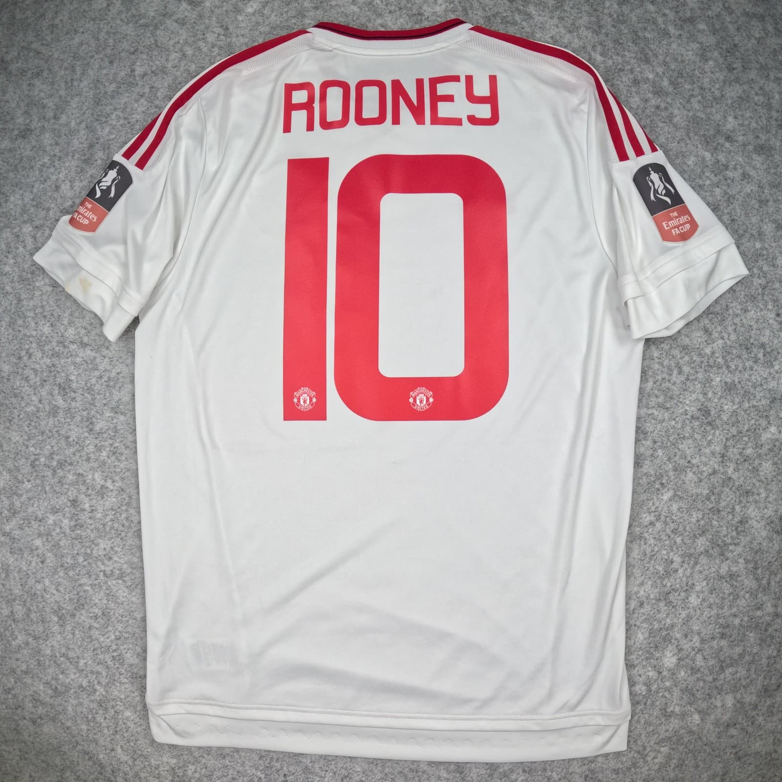 Manchester United Football Shirt Medium White 2015 2016 adidas FA Cup Final
