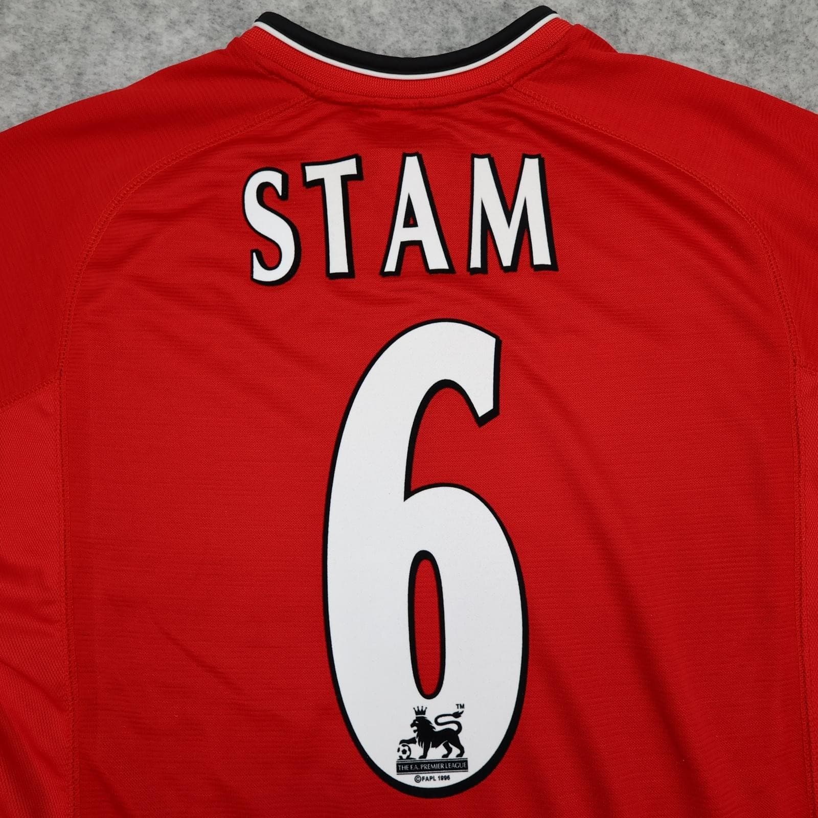 Vintage Manchester United Shirt Mens Medium Red Home 2000 2002 Umbro Stam 6 photo 3