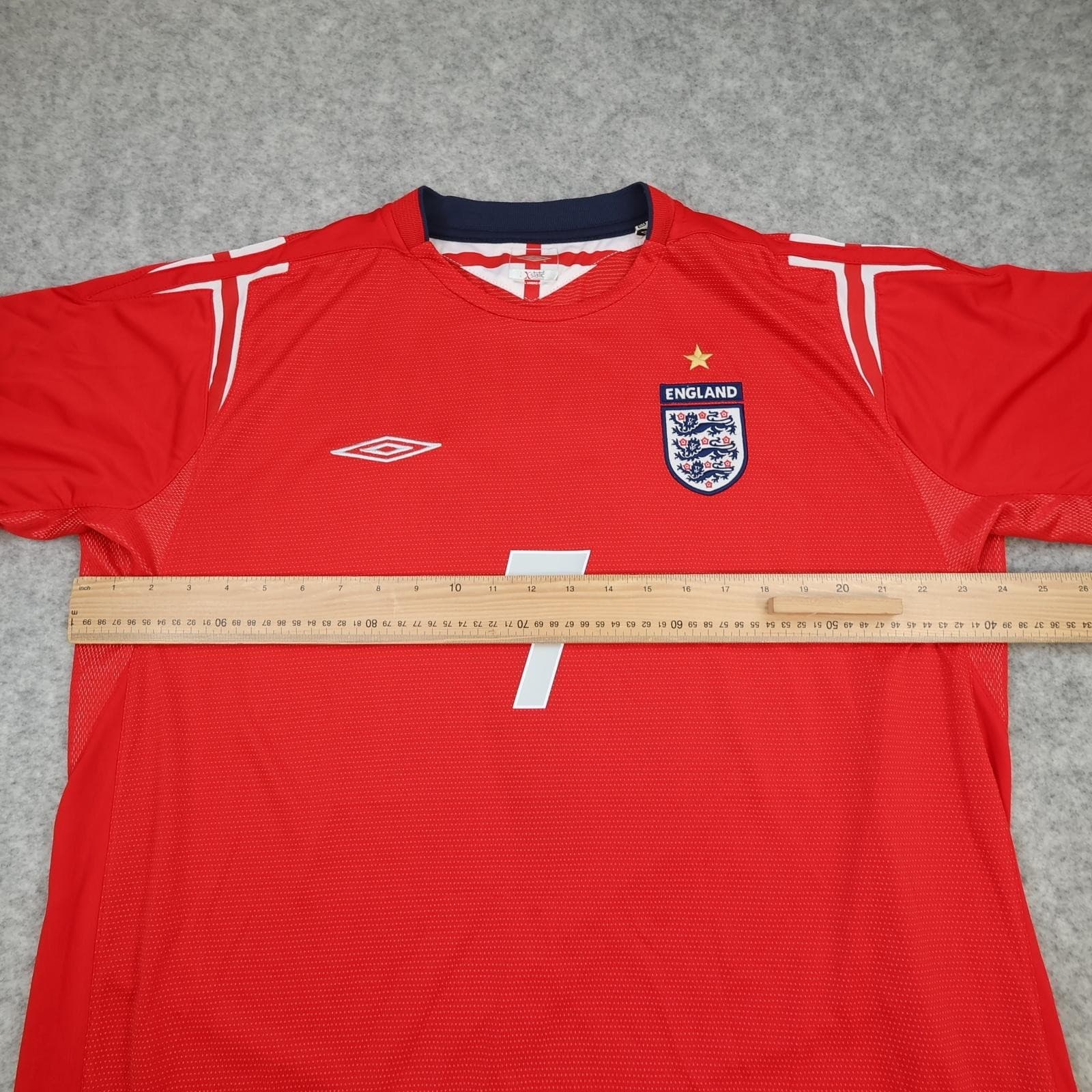Vintage England Away Shirt Mens XXL Red 2004 2006 Football Umbro Beckham 7 Top photo 14