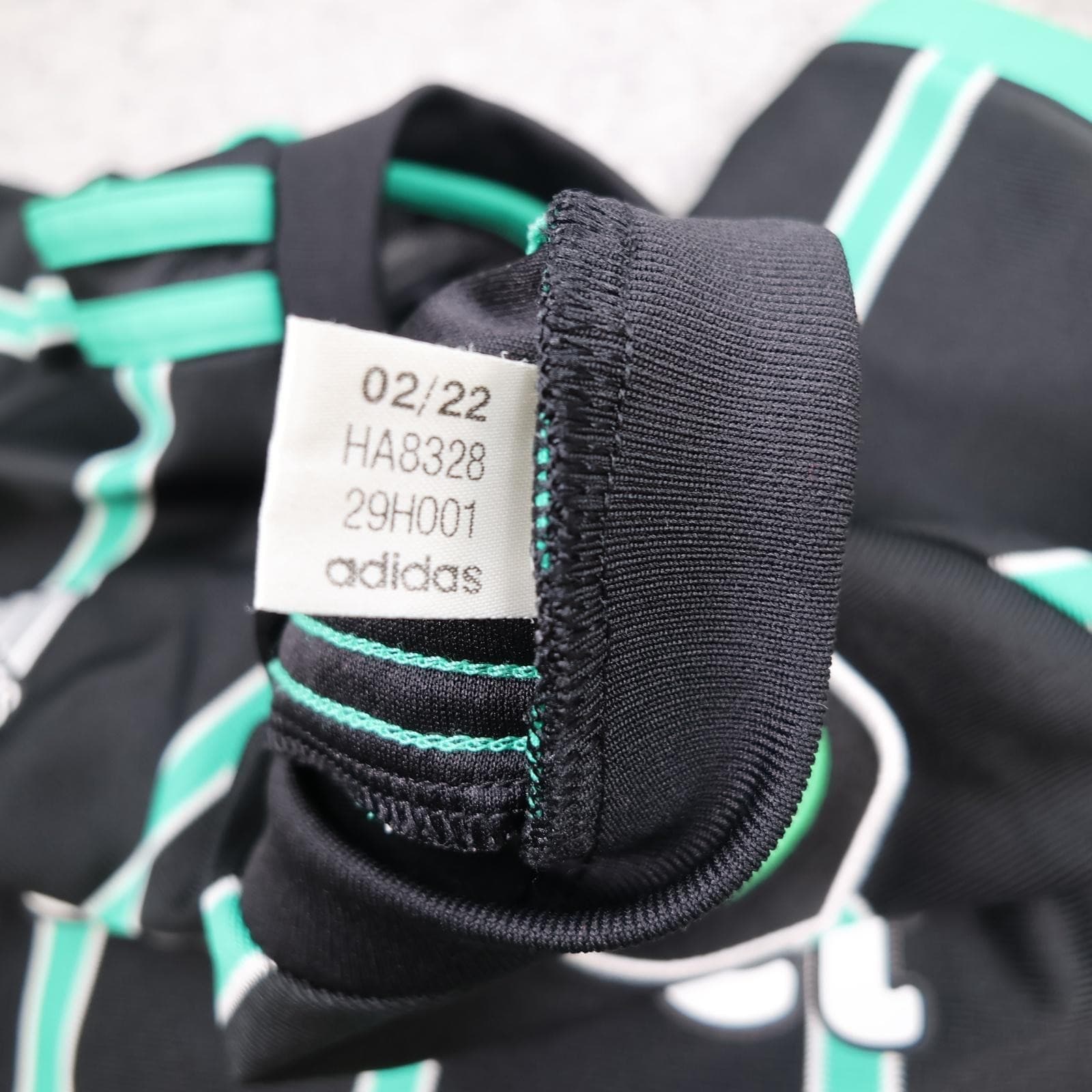 Celtic Away Shirt Womens Small 8-10 Black 2022 2023 Adidas Soccer Jersey Ladies photo 13