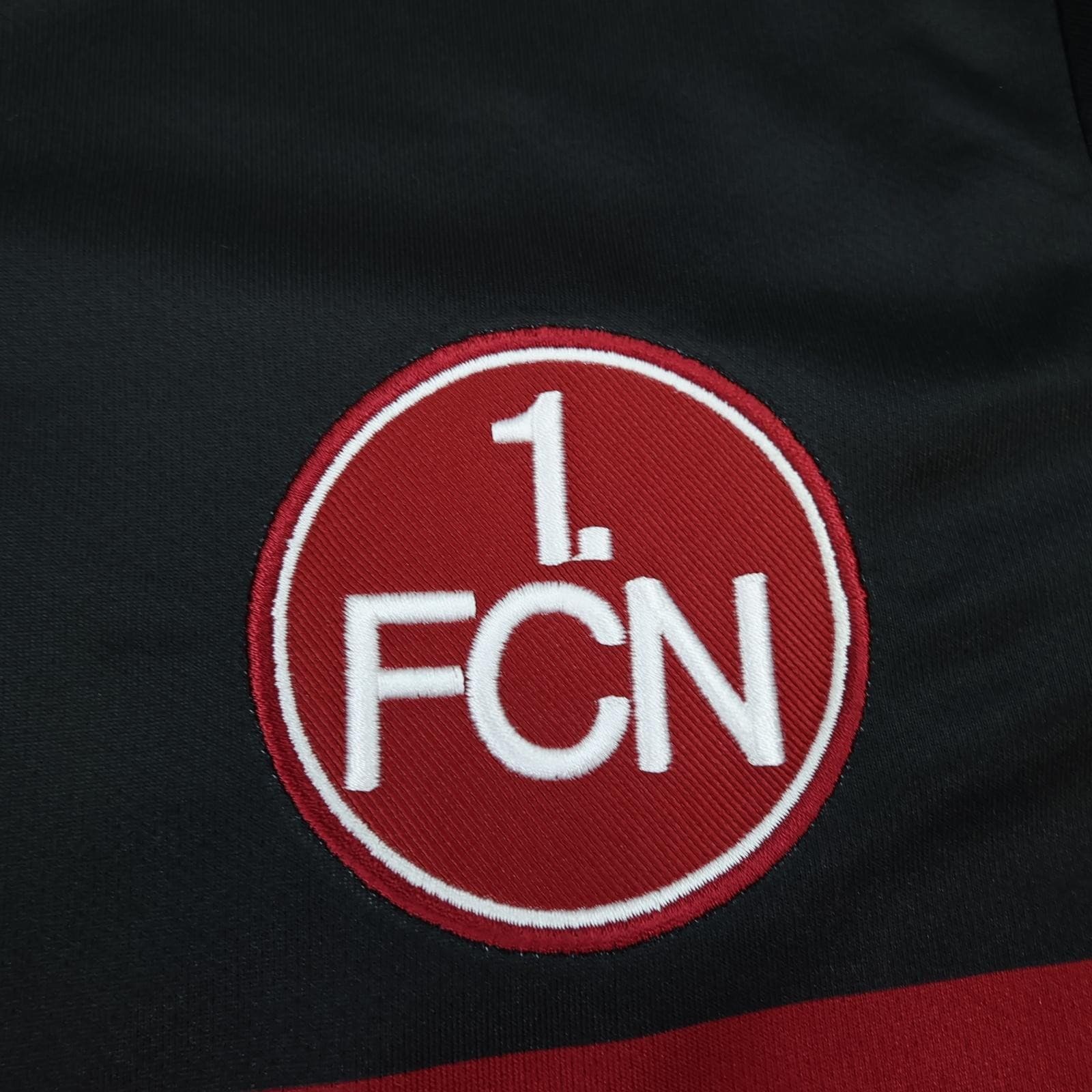 FC Nurnberg Shirt Mens Medium Red Black Home Bundesliga Football Umbro Jersey photo 4