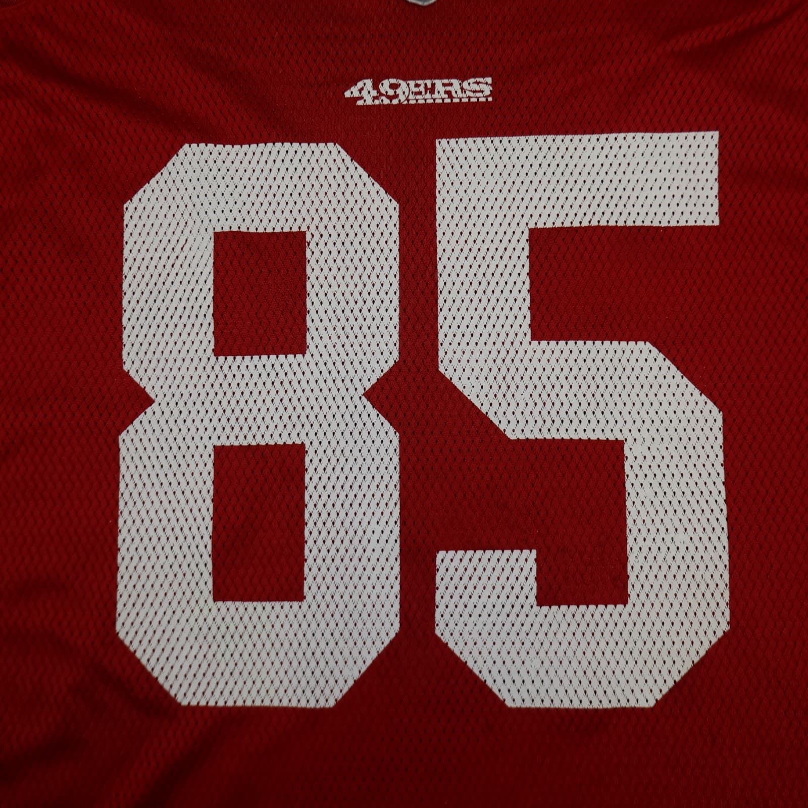 San Francisco 49ers Jersey Large Red Shirt 2009 2011 NFL Vernon Davis Reebok photo 4