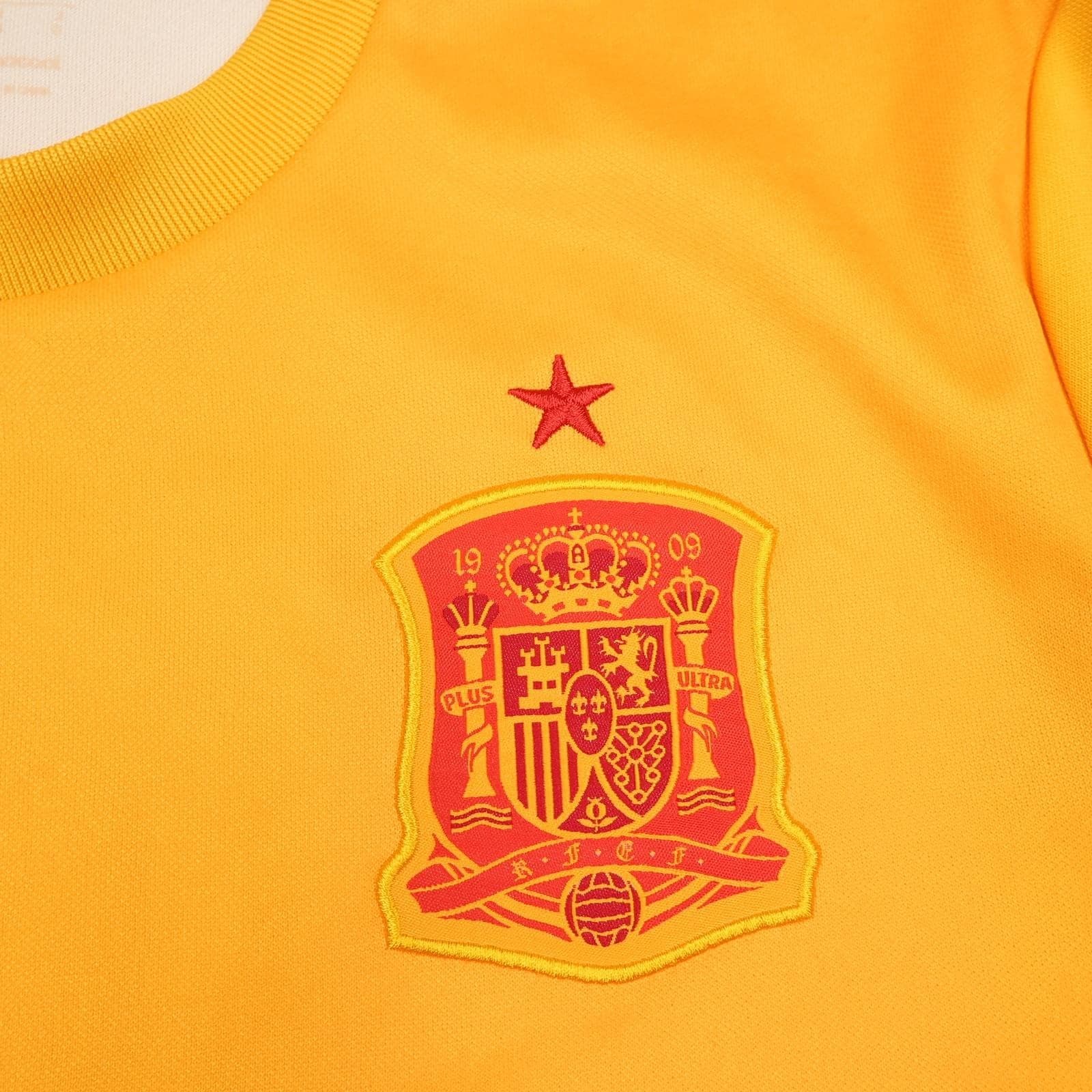 Spain Shirt Mens Medium Yellow Long Sleeve Training Football Adidas Climacool photo 4